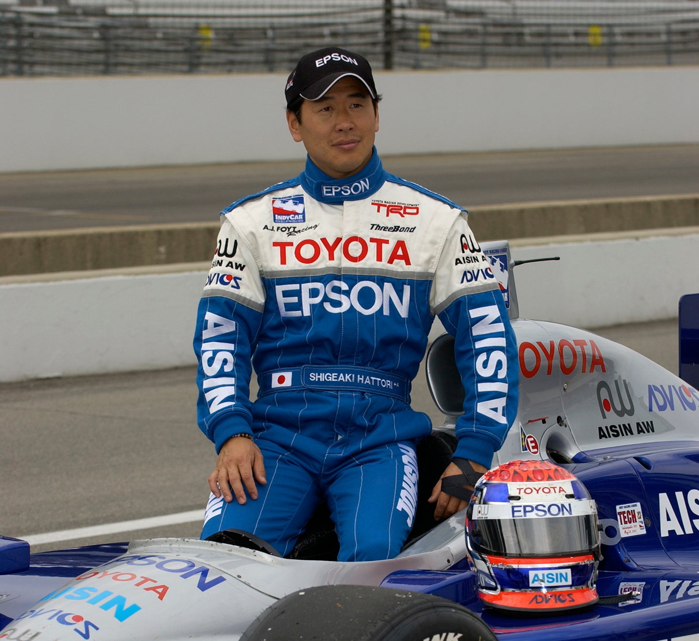 “米国のサムライ”と称されたレーサーの軌跡をたどる「服部茂章メモリアル展」を開催