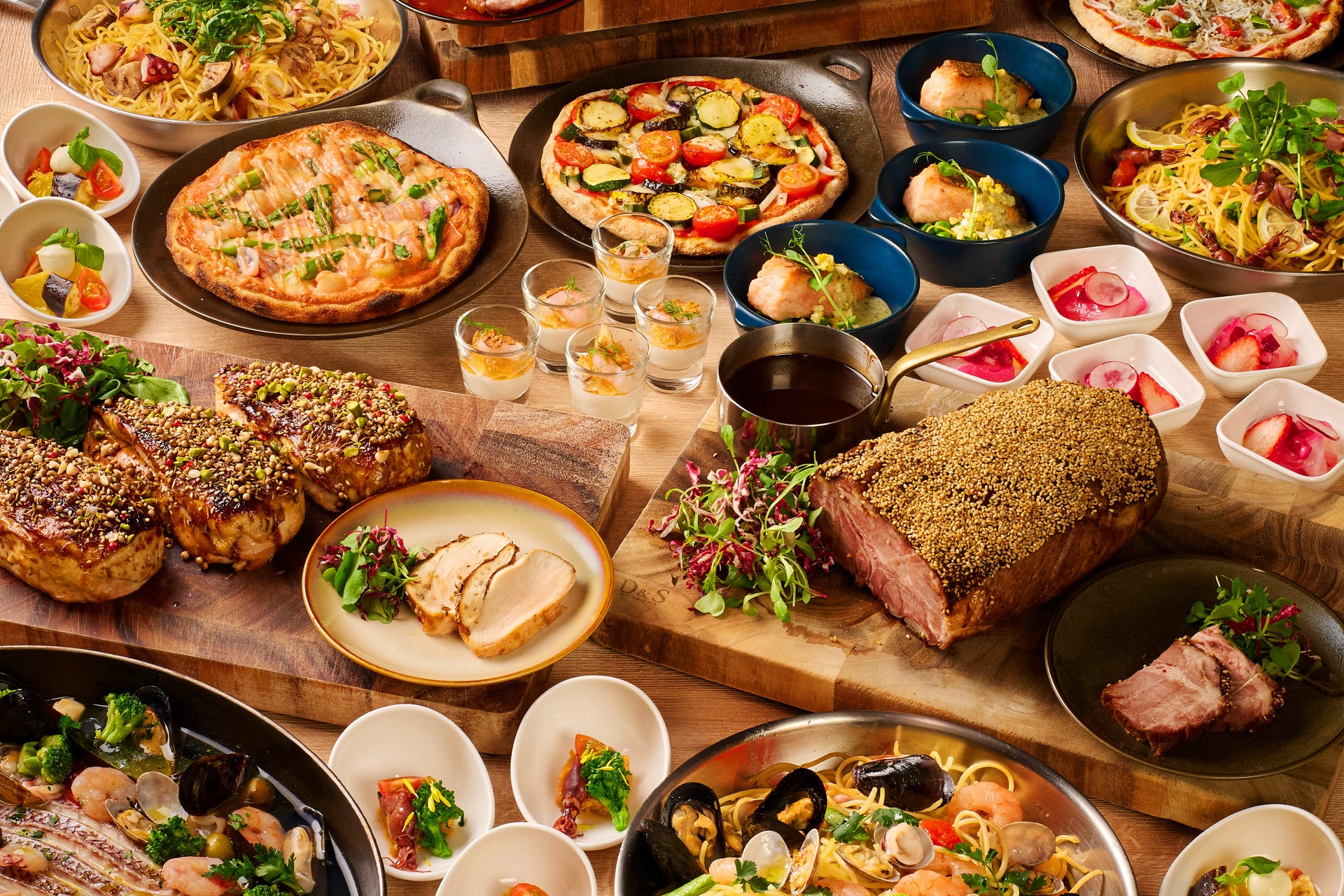 【ホテルヴィスキオ大阪】魚介と肉のWメイン！大阪産の新緑野菜で春の彩りを添える「新緑香る魚介と肉の大阪×イタリアンブッフェ」開催　母の日・父の日期間限定オプションもご用意