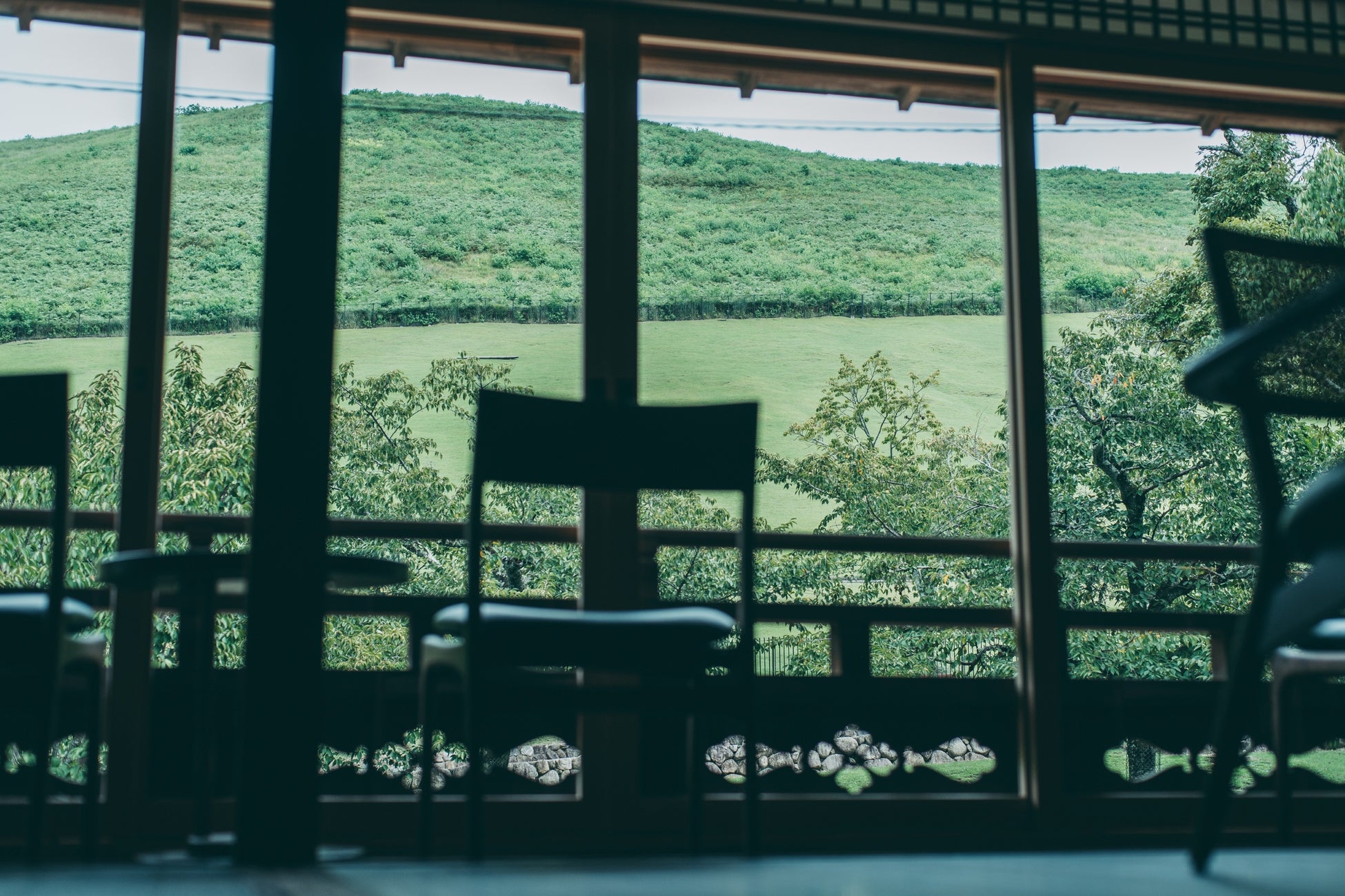 【VILLA COMMUNICO】若草山を臨む特別な空間で、四季の移ろいと奈良の恵みを愉しむ至高のアフタヌーンティー