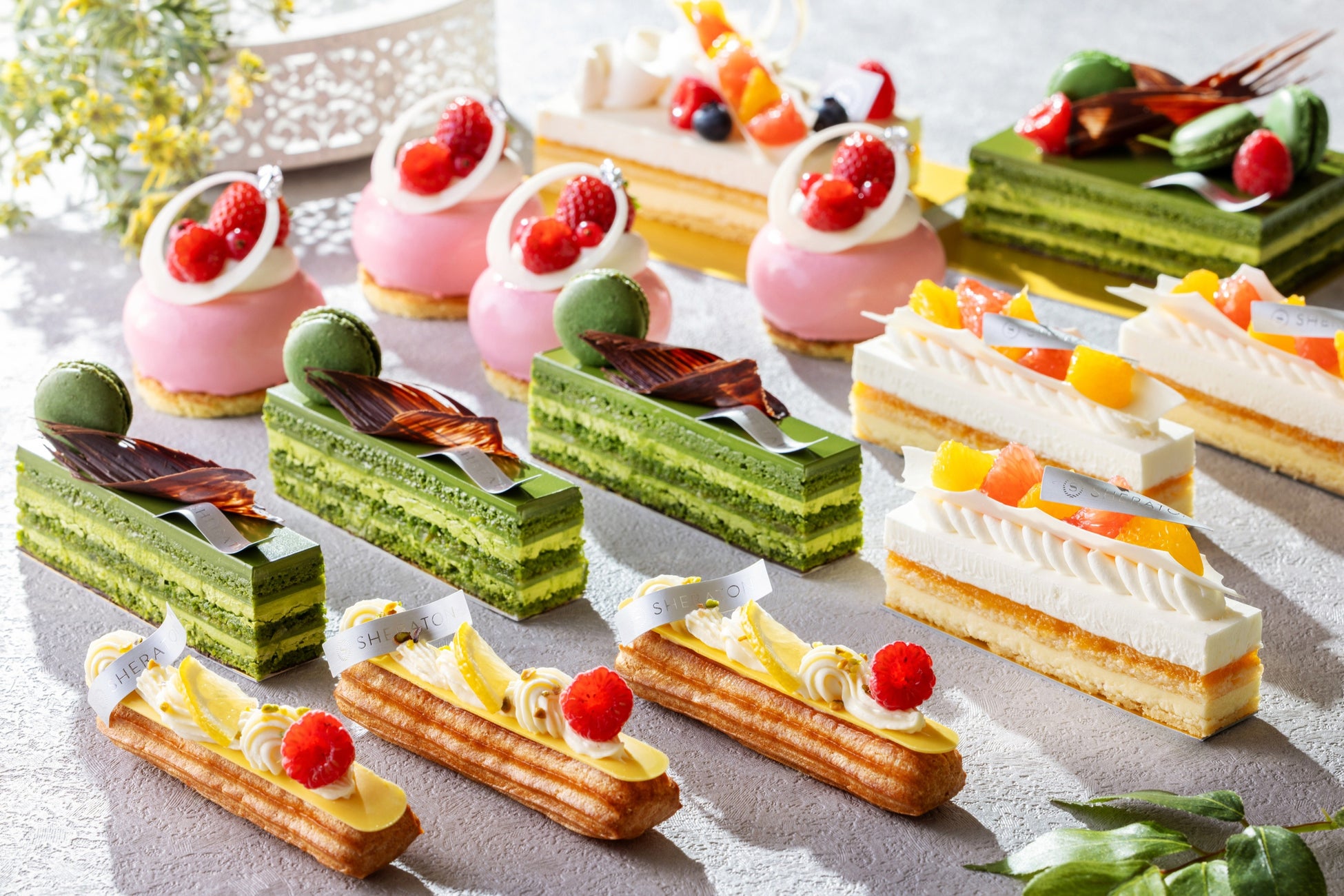 春の新作ケーキ4種が登場　ペストリーシェフ佐藤浩一が素材の調和にこだわった柑橘・抹茶・苺・レモンの魅力を楽しむ　季節限定スイーツ