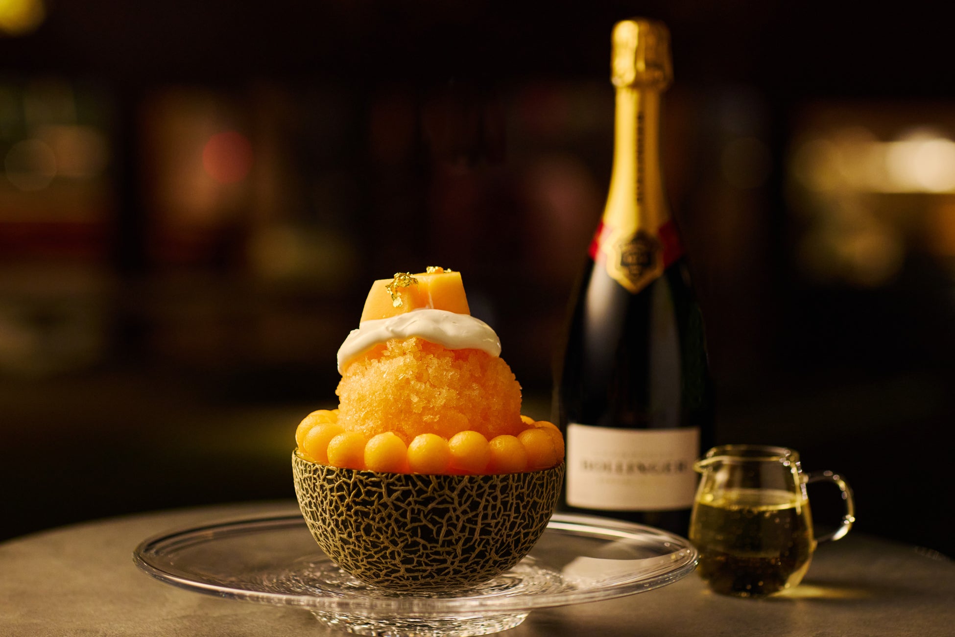 【リゾナーレトマム】ファーム星野の乳製品を使用した「赤肉メロンの贅沢かき氷」を今年も提供