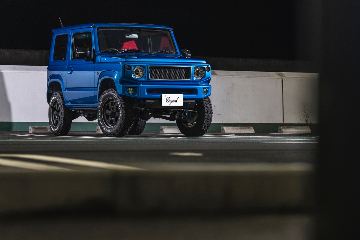 ジムニー専門パーツブランド BEYOND JAPAN、新カスタムスタイル「CODE33」を発表！