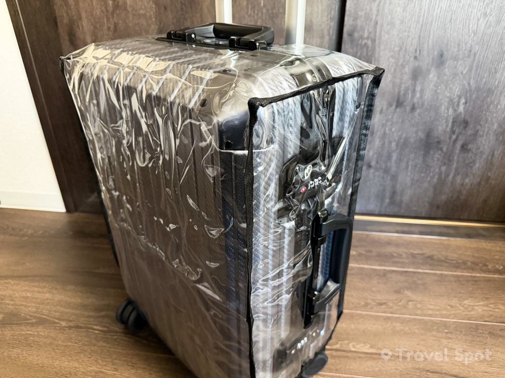 【正直レビュー】MVST TREVA アルミスーツケース(ガンメタル)を使ってみた|6万円台の実力は?