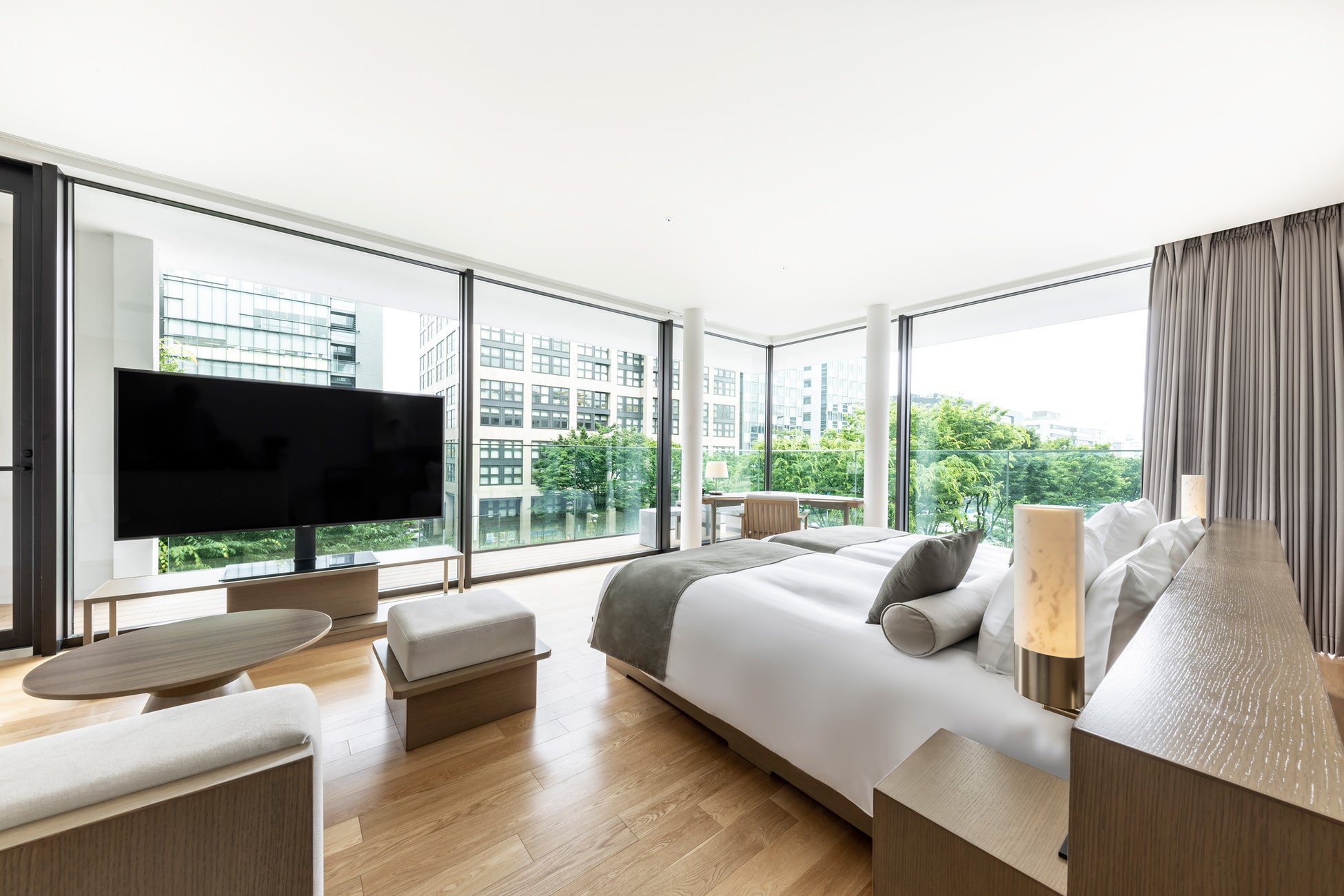 JTB、海外旅行中の緊急時サポートを大幅拡充