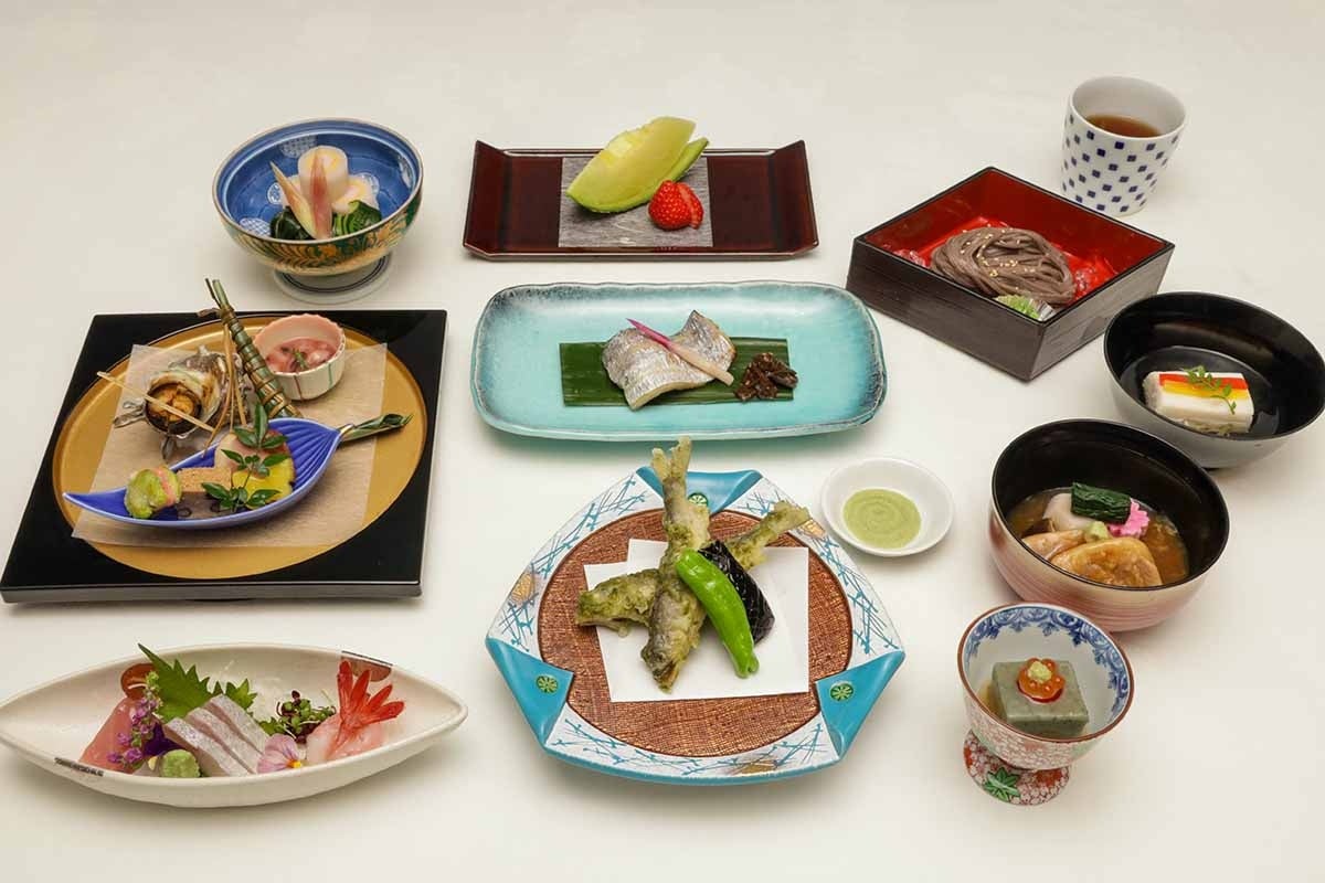 金沢の記憶を刻む地名を冠して。ホテル金沢の新和会席「堀川 HORIKAWA」4月1日始動。能登の海幸と加賀郷土料理「治部煮」を、もっと身近に、もっと粋に。