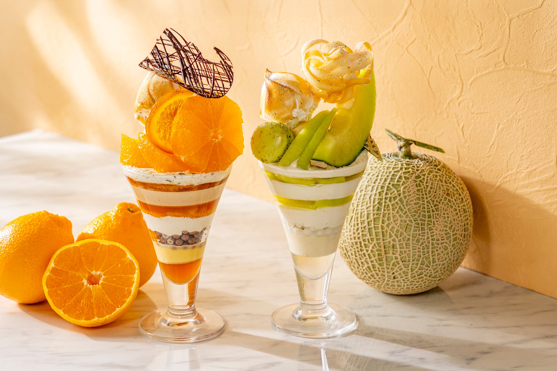 ストリングスホテル東京インターコンチネンタルより、​2種類の初夏限定パフェ「はちみつデコポン」「メロンライム」 5月1日より販売開始