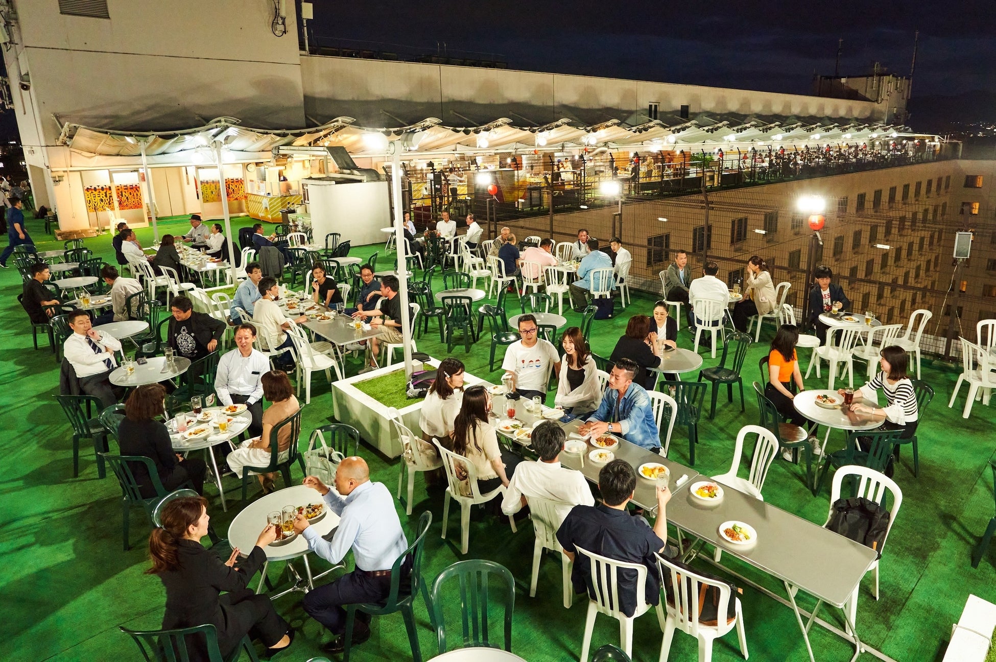 【都ホテル 京都八条】屋上で、夜風とともに楽しむ夏祭り「スカイビアガーデン」6月5日（金）スタート！