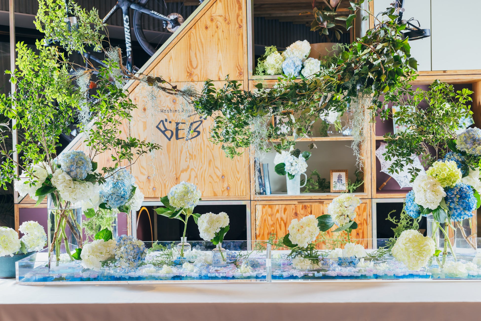 モバイルバッテリーの機内持ち込み規制強化を受け、WiFiBOXの安全対策強化の取り組みを公表