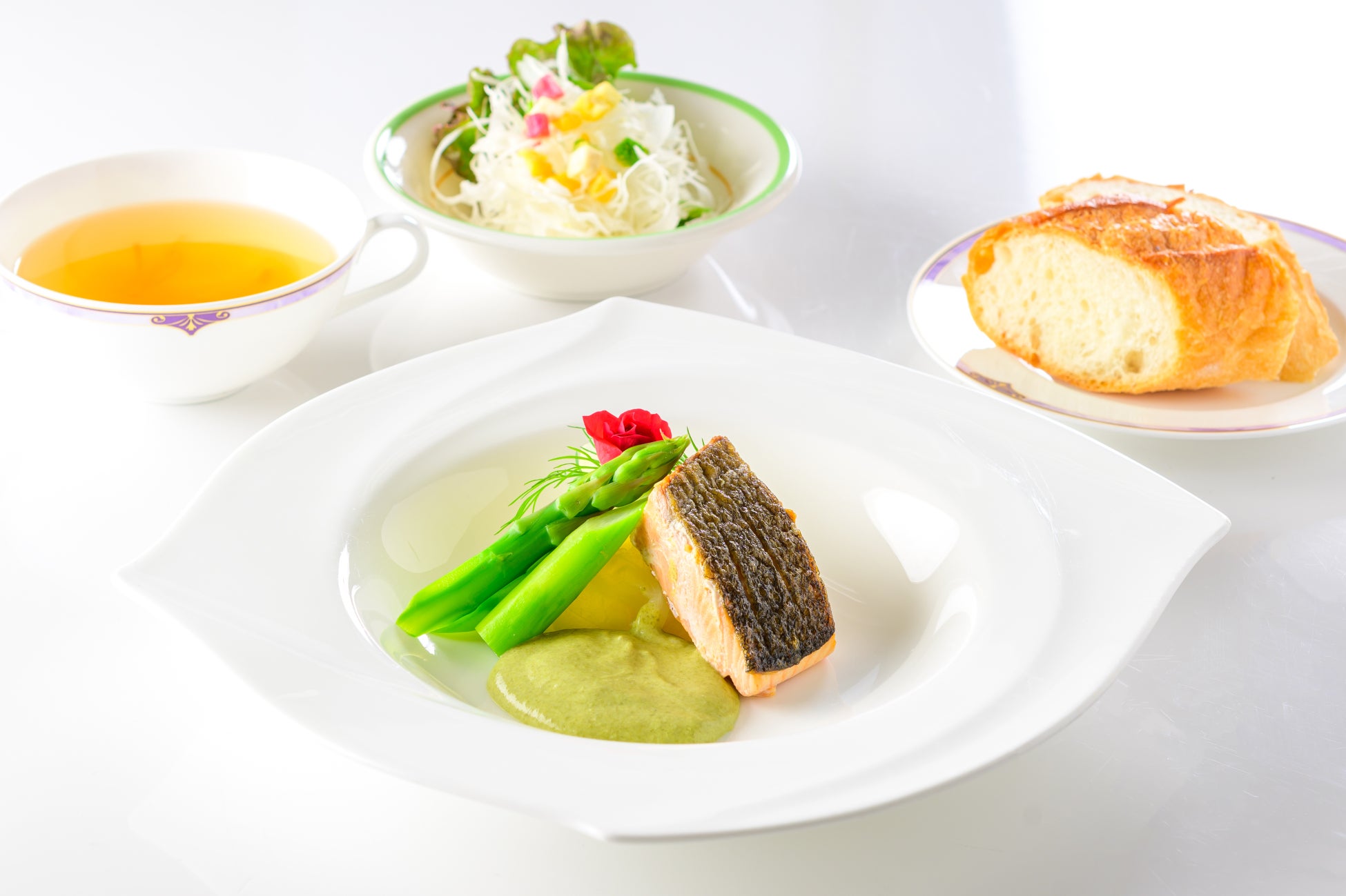 【大分県豊後高田市】長崎鼻ビーチリゾートが、「海のアクティビティ使い放題！プラン」を発売中