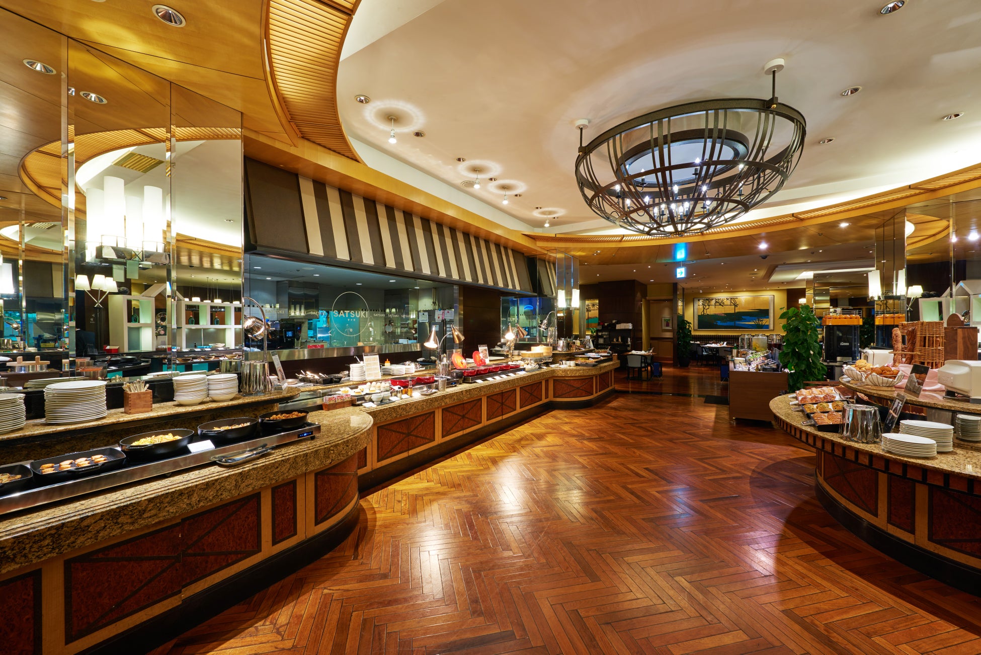 【シリーズ累計約2万7千台突破】手のひらサイズの衣類乾燥機「Qurra ぽけどらい トラベル」に、雨の日の靴も布団もふかふかにする『靴・布団乾燥アタッチメント』が新登場!Makuakeで先行販売開始!