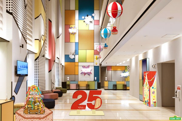 【ホテル近鉄ユニバーサル・シティ】開業25周年 「Colorful Pop Journey ～25 Years of Smiles～」 館内デコレーションを展開