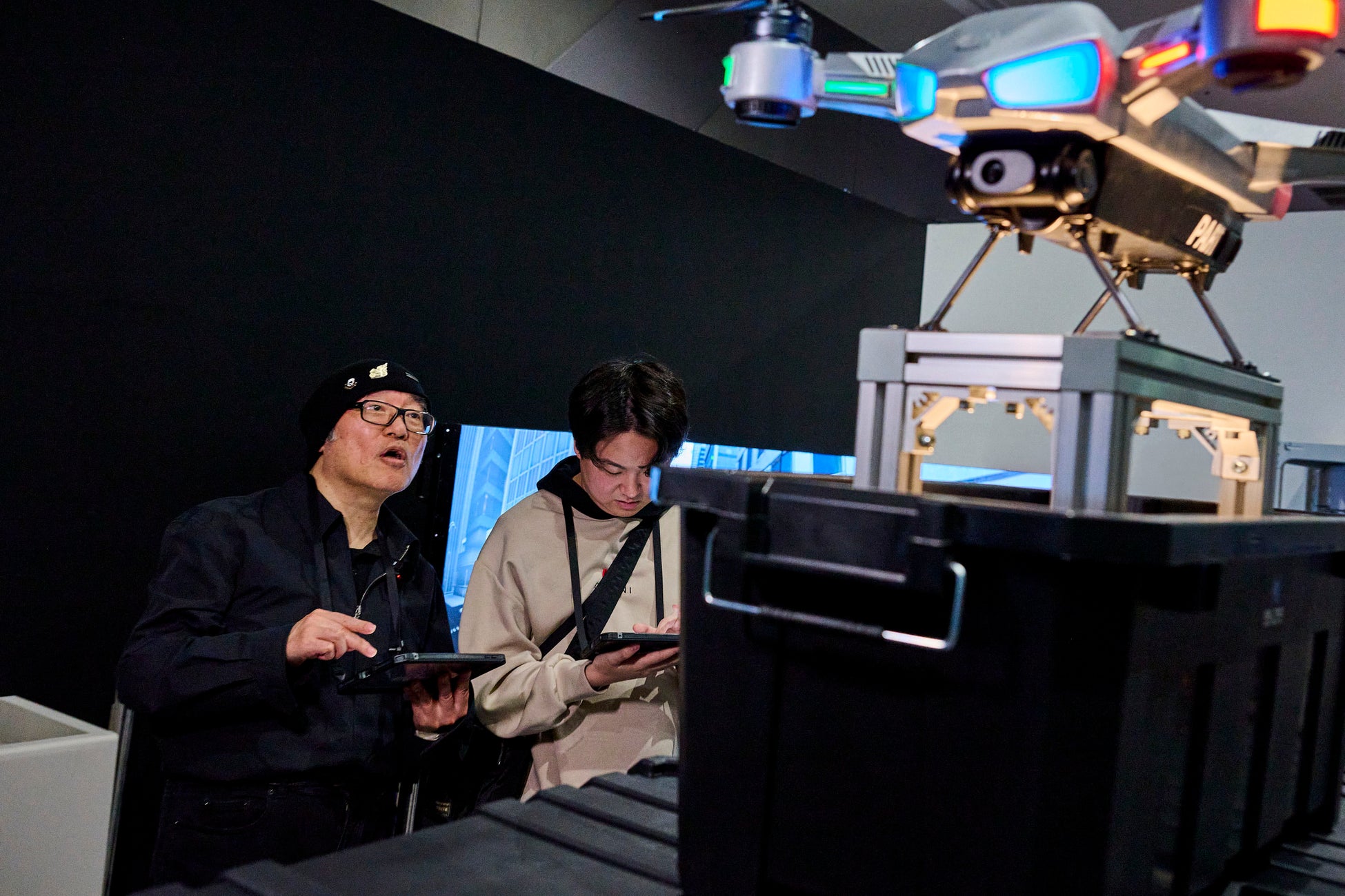 『ユニバーサル・クールジャパン ２０２６』原作者 青山剛昌氏、『名探偵コナン・ワールド』にサプライズ来場！ファン感激！“超リアル”なコナンの世界で、進化した推理体験を満喫