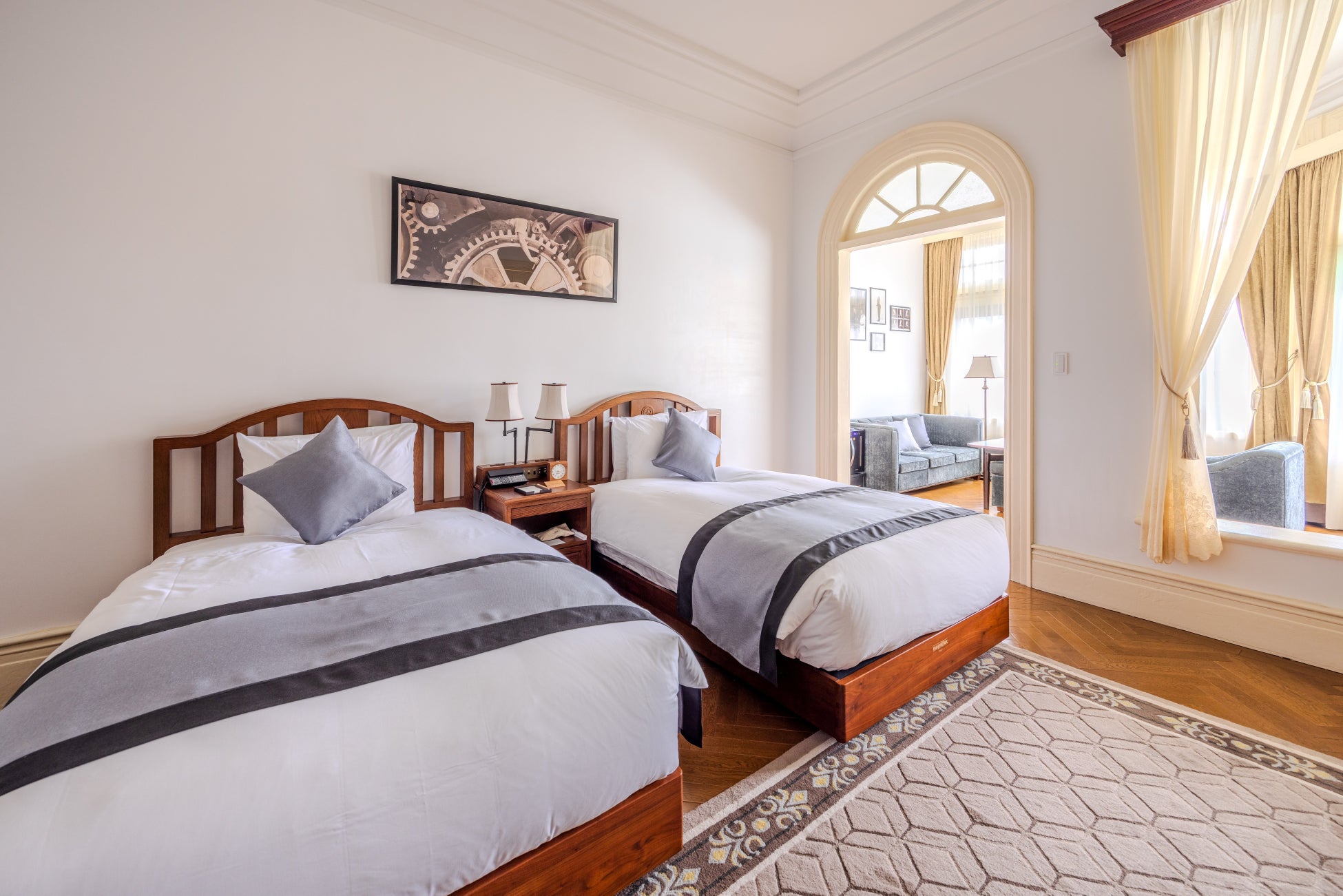 「チャップリンズルーム」特別宿泊プラン販売開始