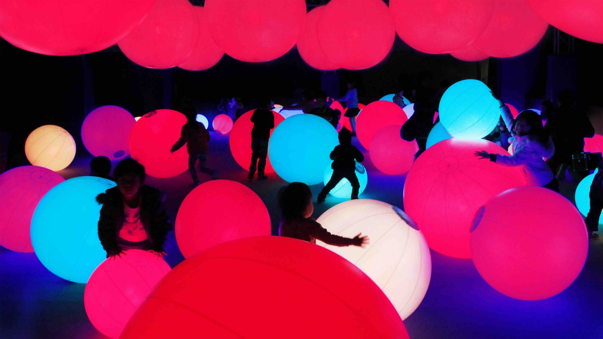 【開業40周年】伊豆高原「ルネッサ赤沢」が一部リニューアル。新コンセプト『こころ、ゆさぶる。emotional stay』を体感する≪1日1組限定≫特別宿泊プランを4月13日より提供開始。