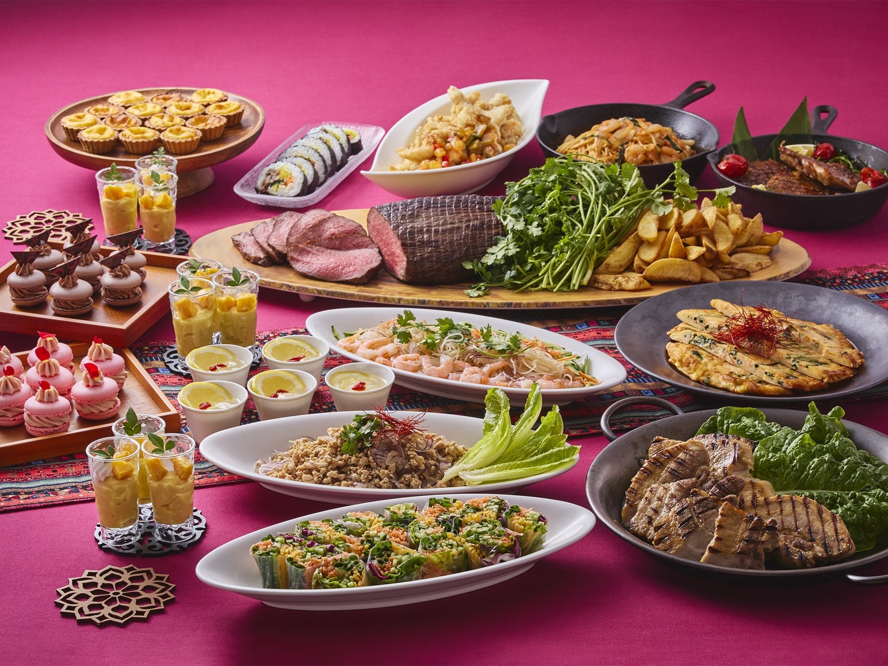 【ロイヤルパークホテル】料理で巡るアジア旅行をテーマに「アジアンフードブッフェ」を5月6月限定発売。