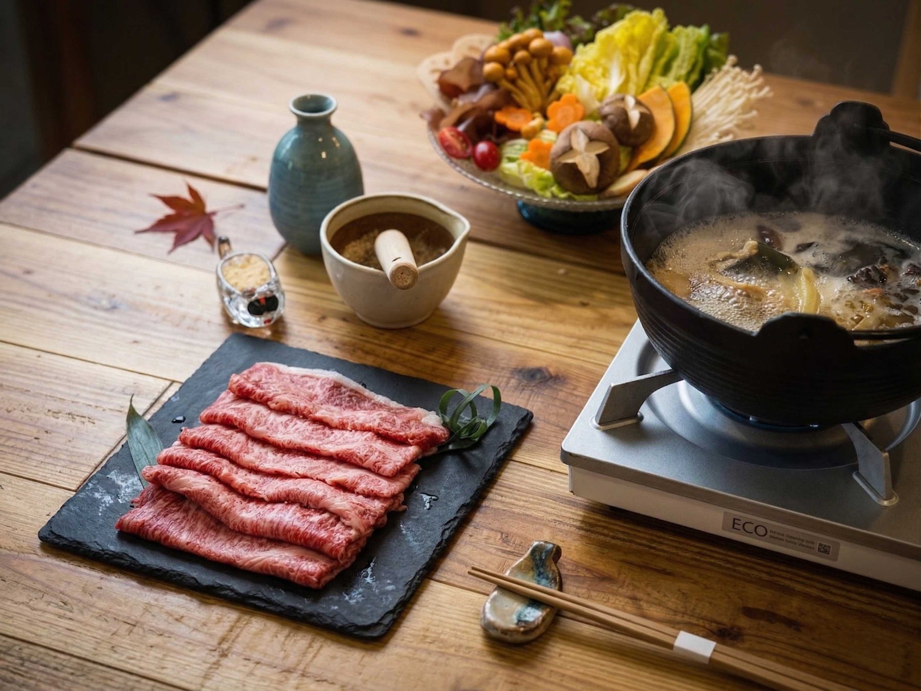 【GWの穴場】人混みと渋滞を避けて里山へ。東京70分の猫と触れ合える古民家グランピング村に、1日2組限定「心身を整える参加型薬膳鍋ランチ」誕生