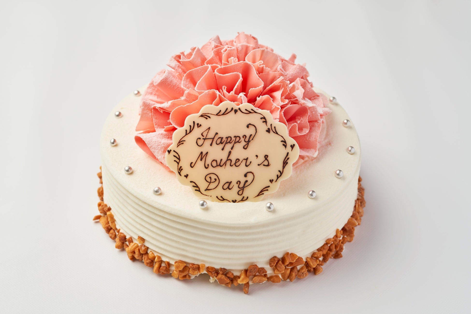 母の日に、感謝を託す一品。セルリアンタワー東急ホテルが贈る、チョコレートカーネーションをあしらったケーキ「ガトーママン」を2026年5月9日(土) ・ 5月10日(日)の2日間限定販売