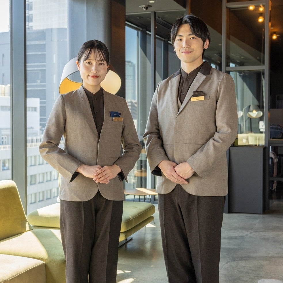 【三交インホテルズ創業25周年記念企画第１弾】全社員へのアンケートを基に制作した「オリジナルオーダー制服（当社初）」を４月１日に導入しました