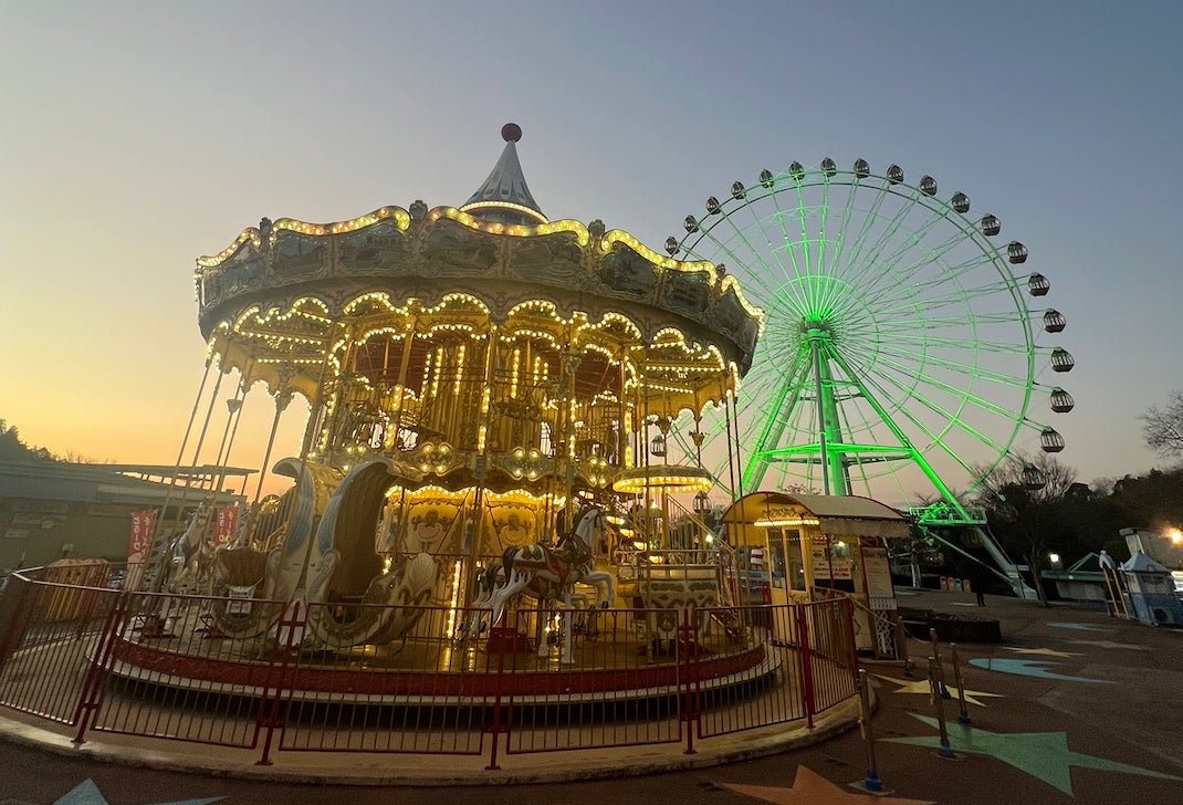 もはや定番化!?話題沸騰中のイベント再開催決定！夜の遊園地貸切り大合コン「モンパdeコンパ」