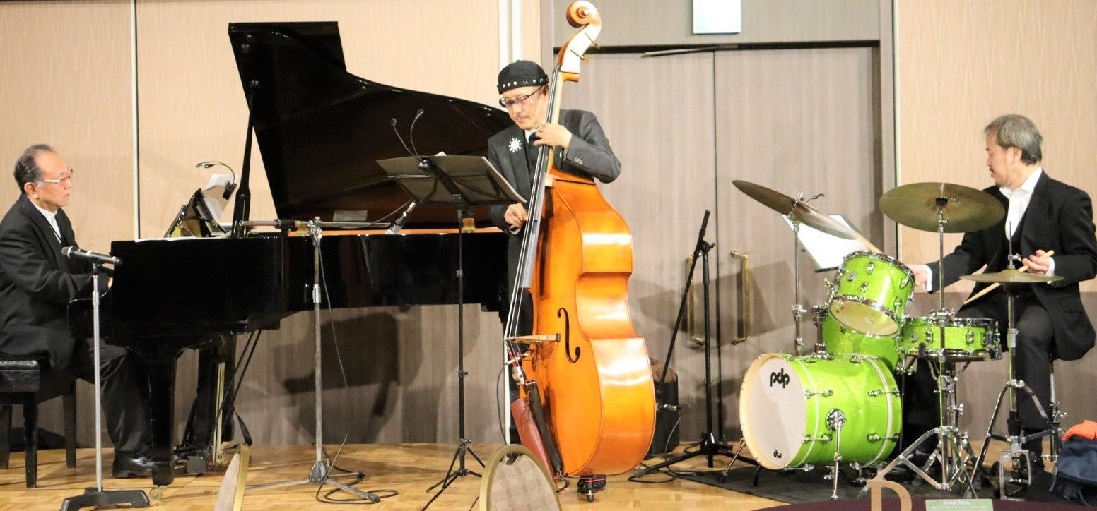 吉祥寺のホテルから響く、ピアノ・ベース・ドラムの本格セッション「Jazz Night」開催！ライブの臨場感に包まれるひととき