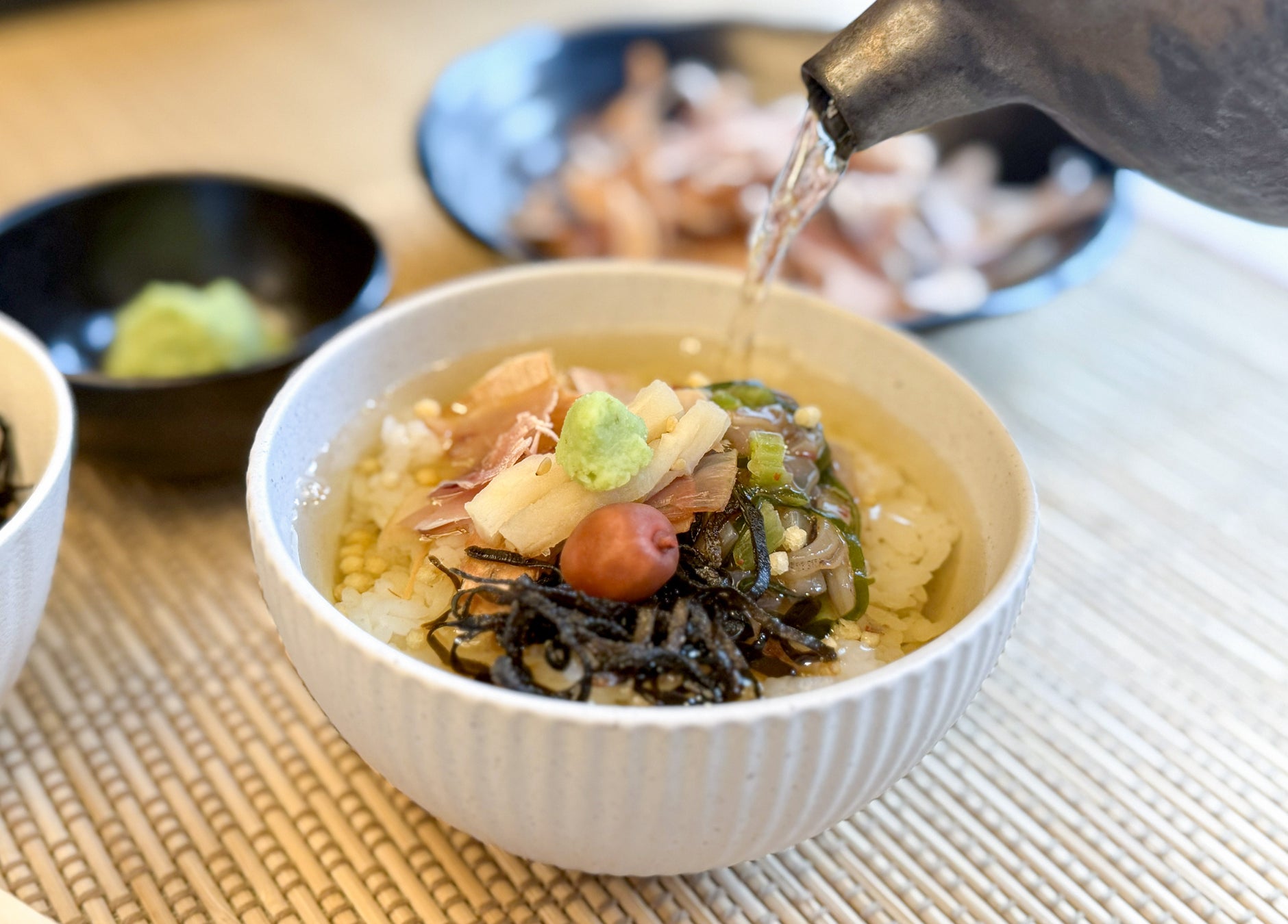 【ホテル オリエンタル エクスプレス 福岡天神】朝食ブッフェに待望の「お茶漬けバー」が2026年5月1日より新登場！“九州の恵みを一杯に”炊きたて土鍋ごはんと厳選食材で自分だけのオリジナル茶漬けを