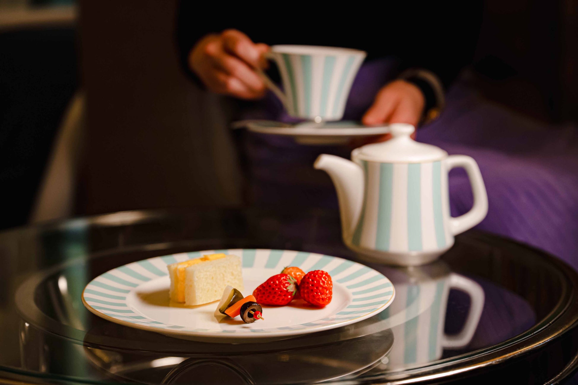 【ホテルメトロポリタン】～マンゴーと抹茶、至福のマリアージュ～初夏を彩る麗しの「Seasonal Parfait」