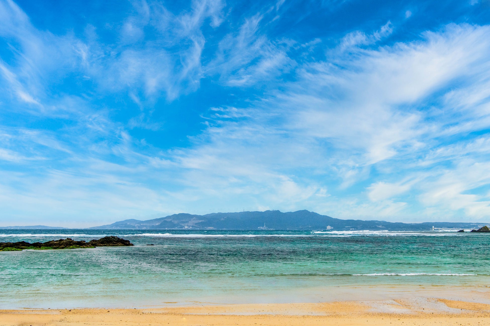 海洋ごみを「宝物」に変える、老舗メーカーとのサステナブル連携　大阪・関西万博で活躍したオーシャンバスケットをパーク内で活用開始