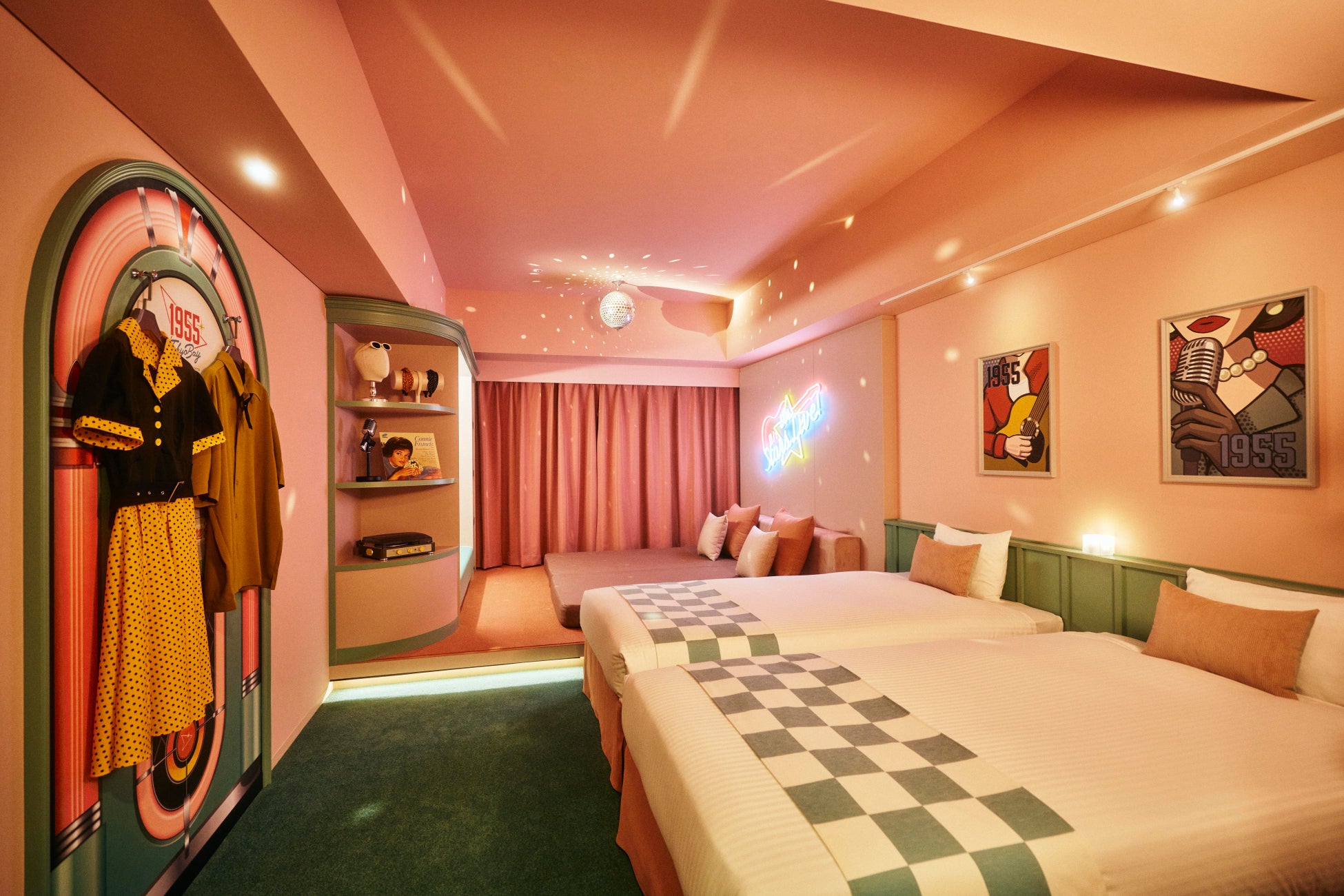 【1955 東京ベイ】気分は50年代のアメリカのスター！2室限定の新しいコンセプトルーム「50sスターダムルーム」2026年4月22日予約開始