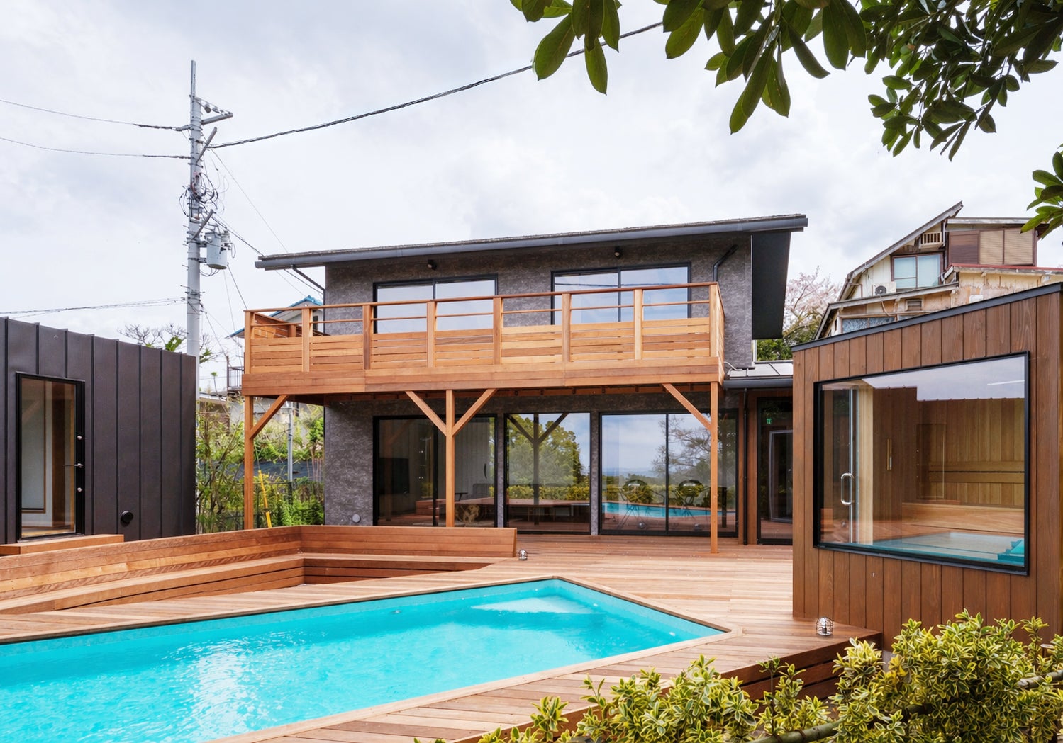 9STAY株式会社、千葉県富津市の一棟貸し別荘「海と森と宿 mina-to」の運営受託を開始