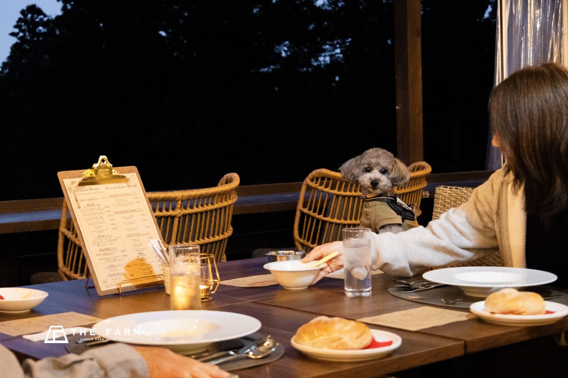 【愛犬の記念日にも】千葉・THE FARMカフェに、わんちゃん専用ディナーコースが新登場。日帰りでも宿泊でも楽しめる、愛犬との特別な夜を提案