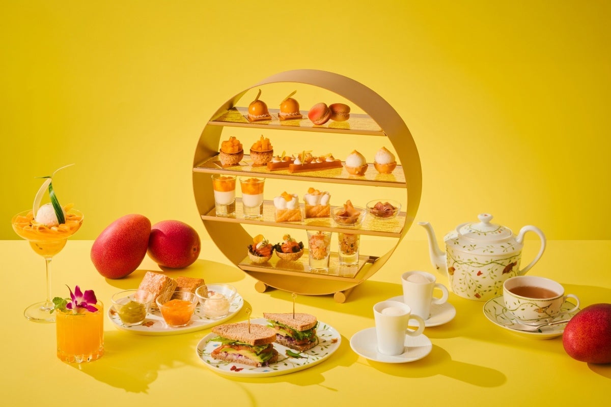 【大阪ステーションホテル、オートグラフ コレクション】とろける甘みと濃密な味わい　マンゴーアフタヌーンティー　太陽の恵み感じるジューシーな果肉が彩るスイーツ　ハーブ香るトロピカルなパフェも登場
