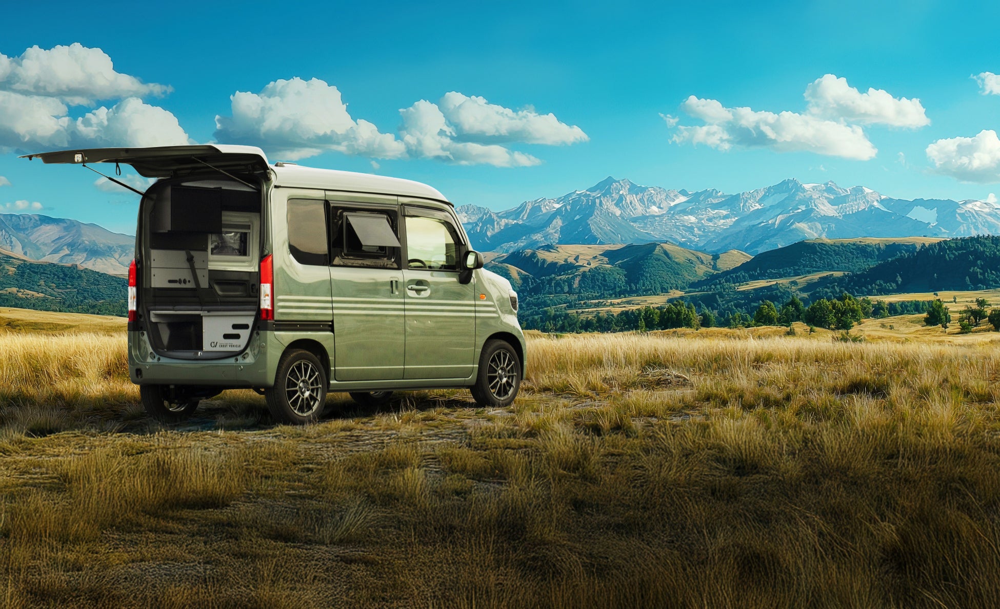 『Livin’GLIDE』シリーズ最新モデル『Livin’GLIDE N-VAN』登場。広い空間設計を継承し、幅広い趣味に対応する多彩なレイアウトが魅力の軽キャンパーを発売