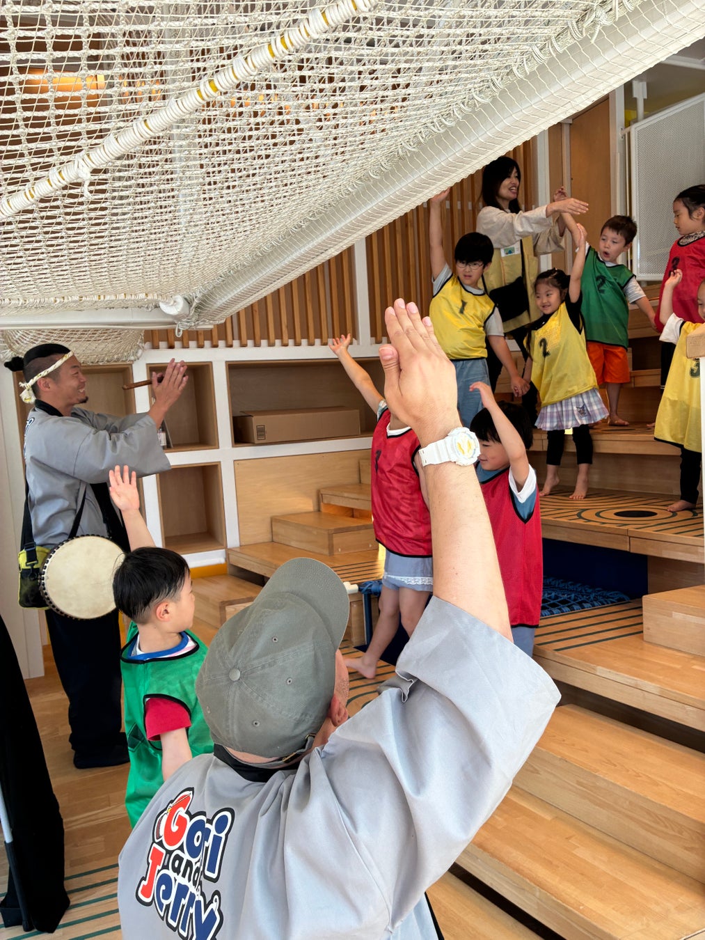 子どもは言葉の壁を越えて大はしゃぎ、親は銀座でリフレッシュ「ANO-NE Kids Club」イベント実施レポート