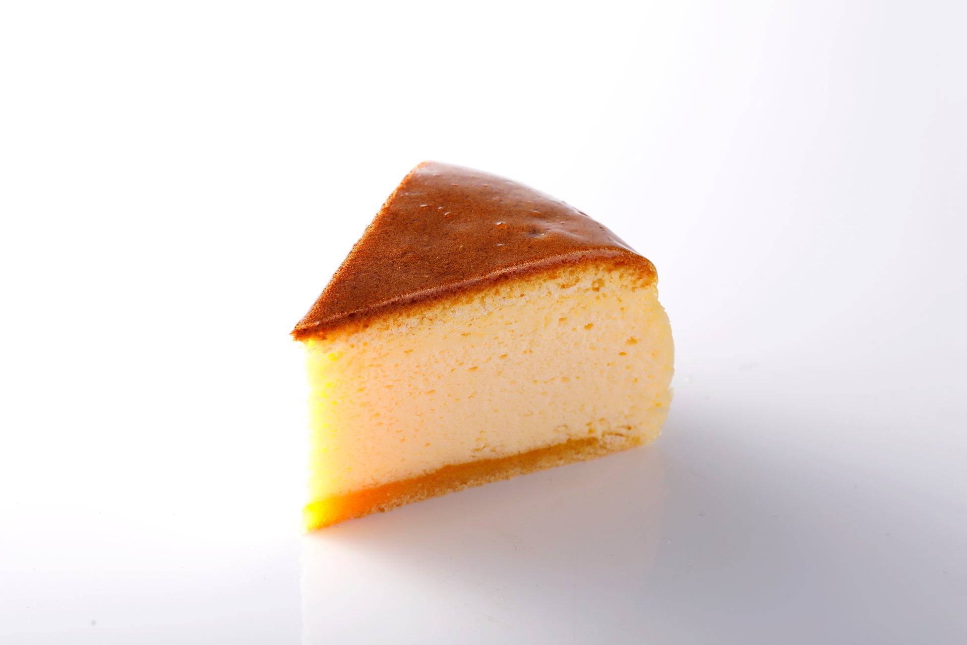5/20より伊勢丹新宿店で先行販売！初夏を彩る新作チーズケーキ。