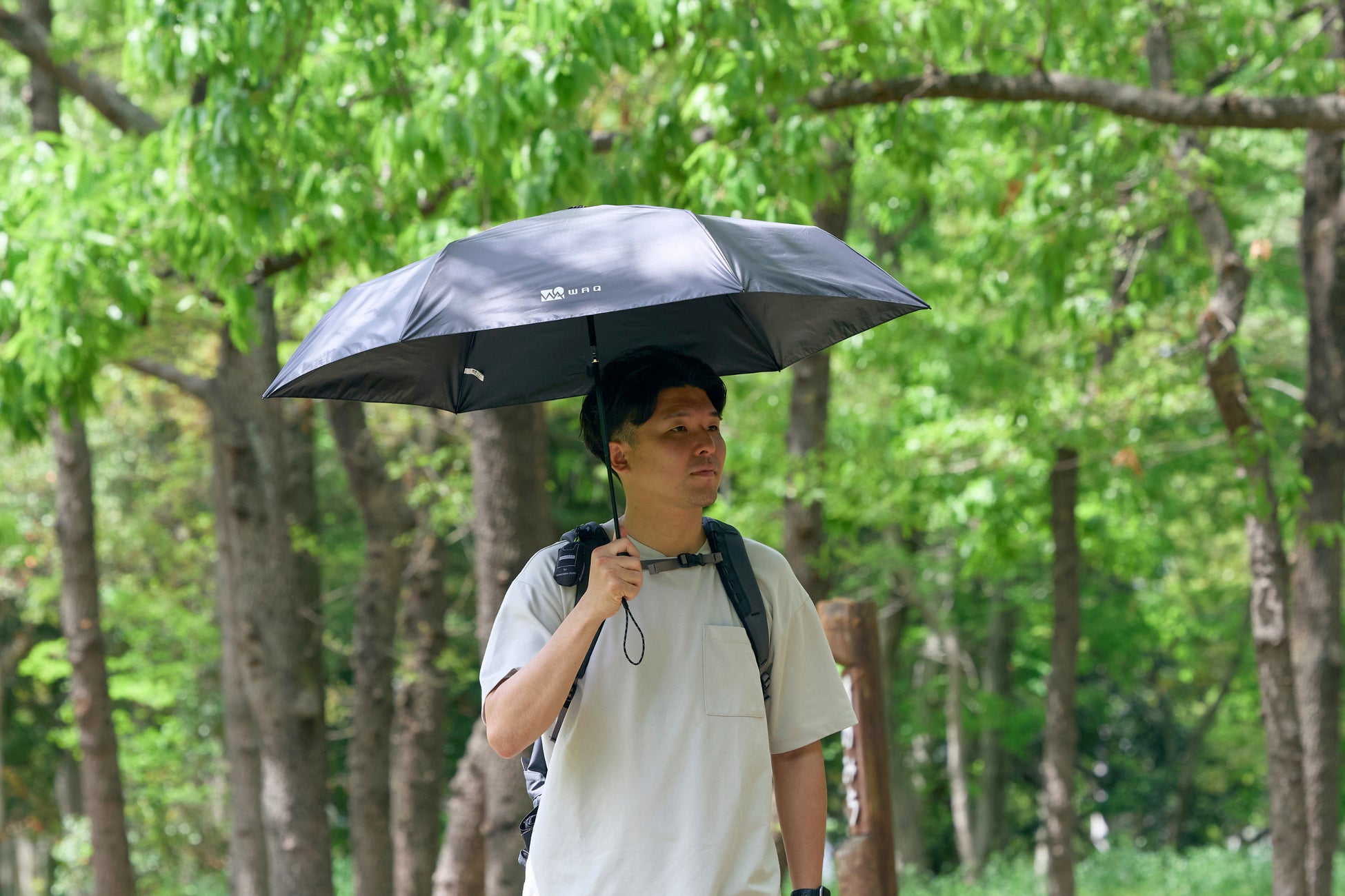 昨年1ヶ月で3,000本完売。WAQの晴雨兼用日傘「Field Umbrella」が2サイズ・3カラーで再登場