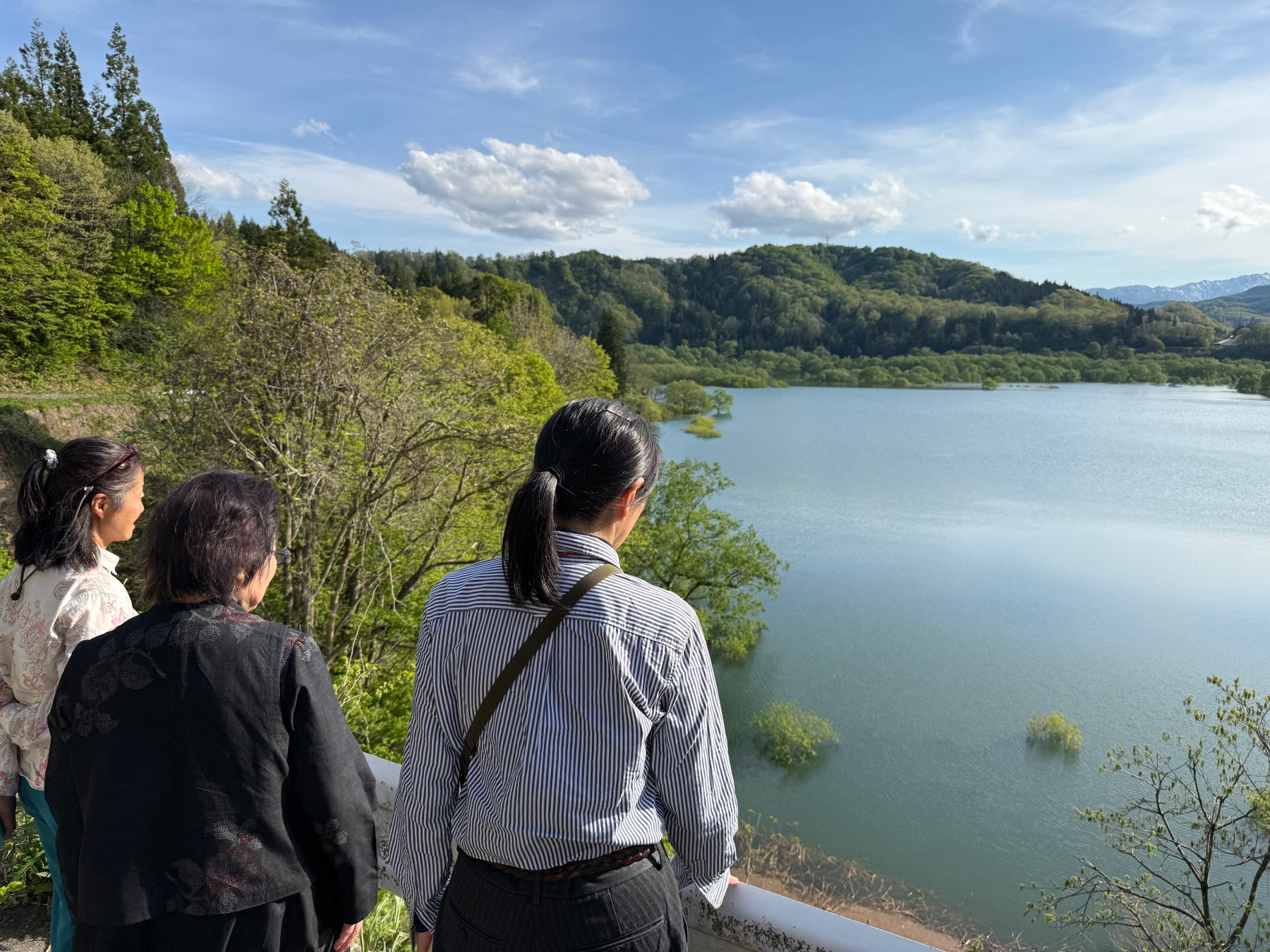 「もう一度、あの場所へ」免許返納したご両親に贈る旅。裏磐梯ツアー「旅の糸」が親孝行プランを新設