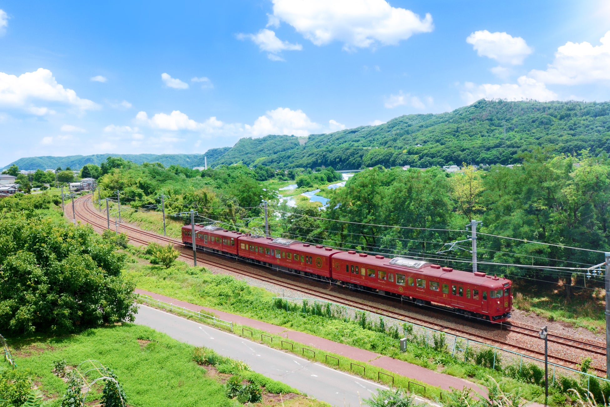 【軽井沢星野エリア × しなの鉄道】ハルニレテラスの美食をのせ軽井沢から妙高高原へ、観光列車「ろくもん」で真夏の信州を縦断。「四季を綴る、美食のクルーズ」夏号運行決定！