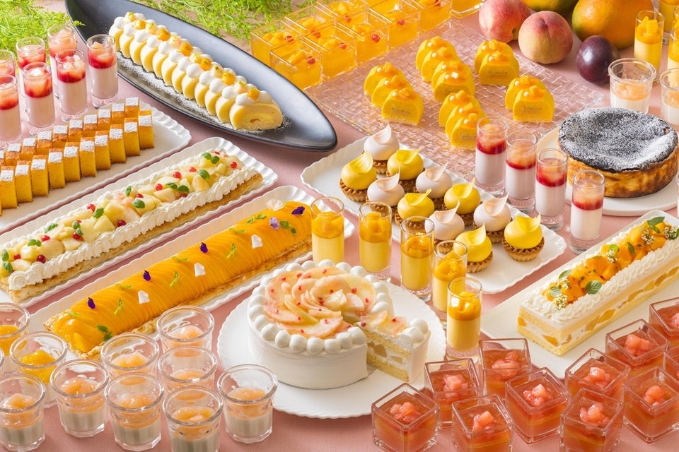 吉祥寺のホテルで桃とマンゴーを味わい尽くす。初開催！夏を代表する二大人気フルーツが主役のスイーツブッフェを水曜夜限定で開催！