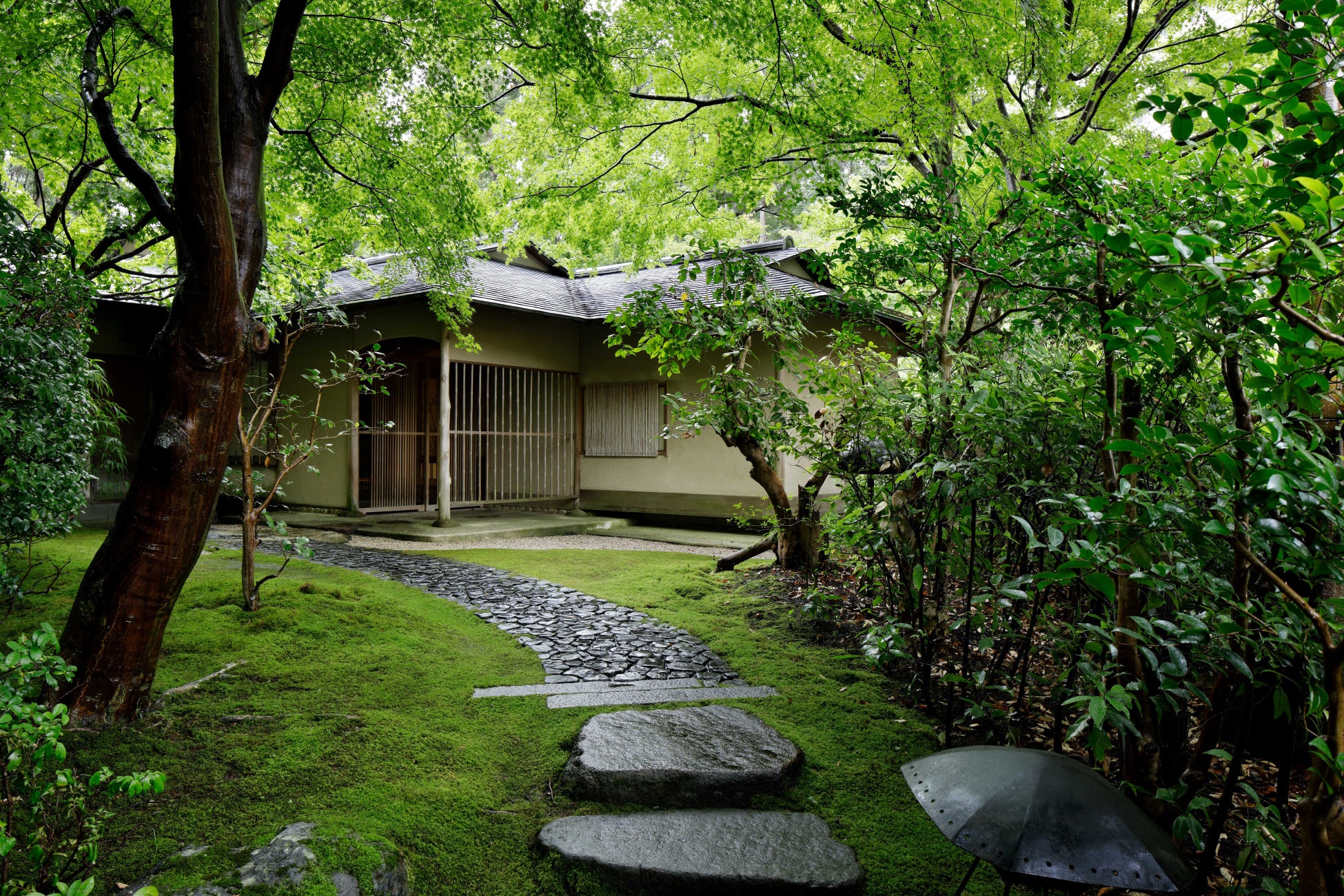 【ザ・プリンス 京都宝ヶ池】「福寿園」の日本茶とスイーツのベストマッチが涼をよぶ　名建築「茶寮」で楽しむ和のアフタヌーンティー、夏メニューを販売
