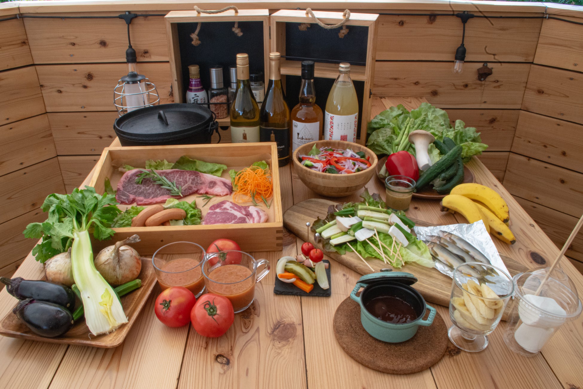 最高のリトリートを体験できる THE FIVE RIVERS FINE GLAMPING 群馬 白沢　2026夏の味覚を存分に味わうグリルディナー＆ペットフーディスト監修愛犬用”夏ディナー”　提供開始
