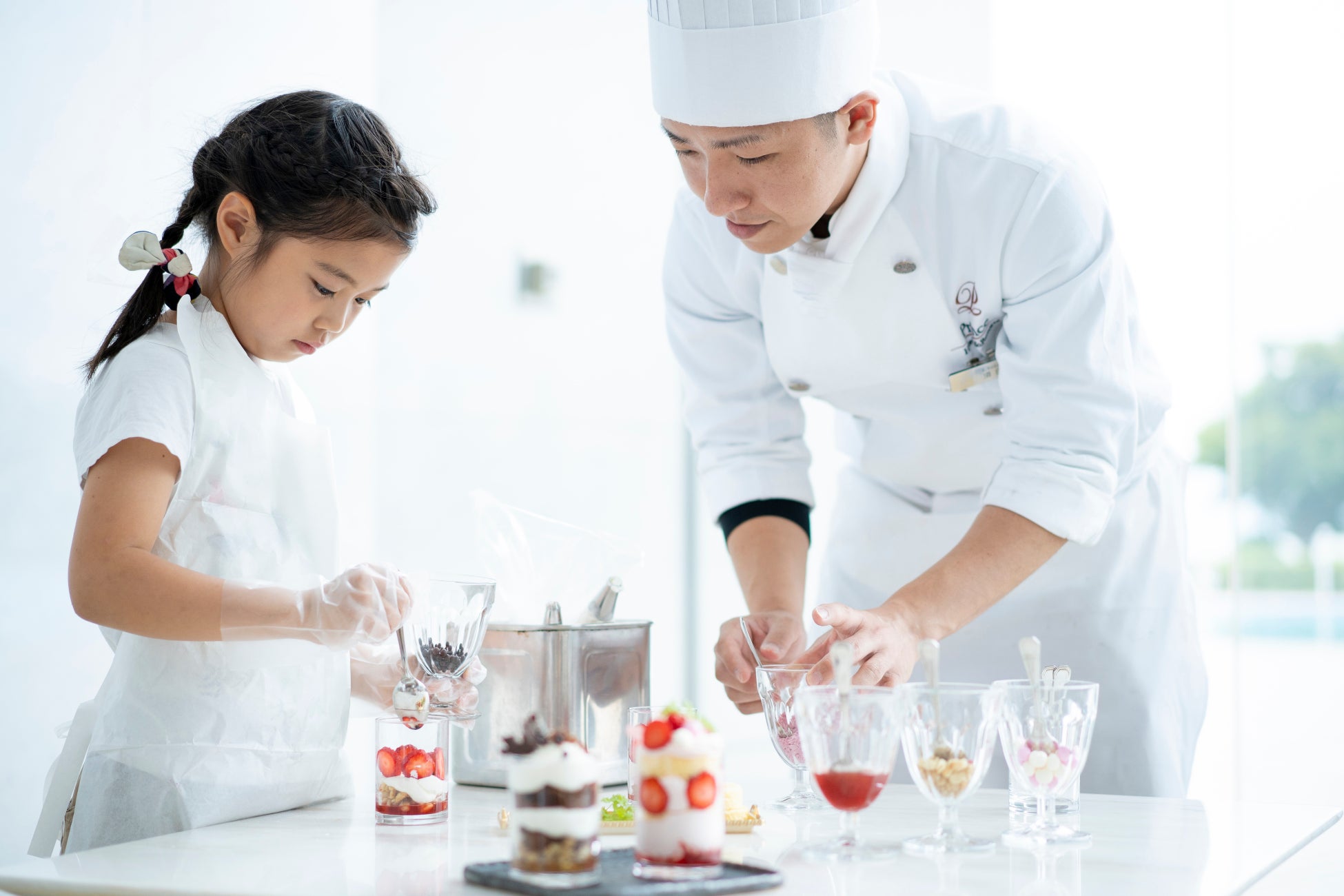 【びわ湖大津プリンスホテル】夏休みの自由研究はホテルで完結！パティシエやレストランスタッフになりきる体験型プログラム「こども応援プロジェクト」開催！