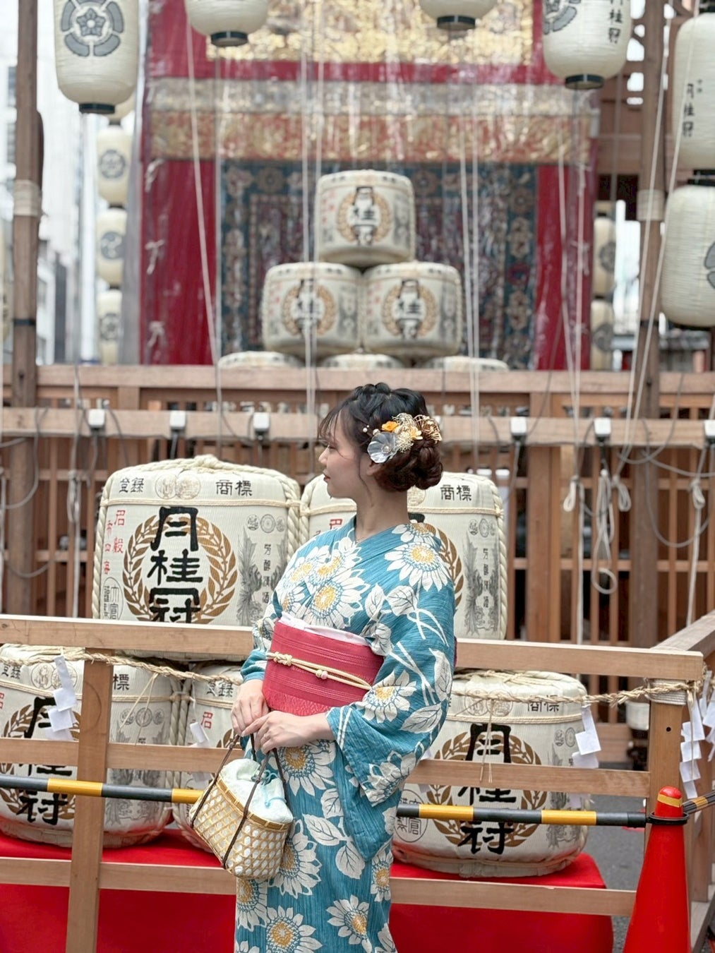 『浴衣で楽しむ祇園祭』22時まで営業延長！浴衣で楽しむ夜の祇園祭はレンタル着物岡本へ。