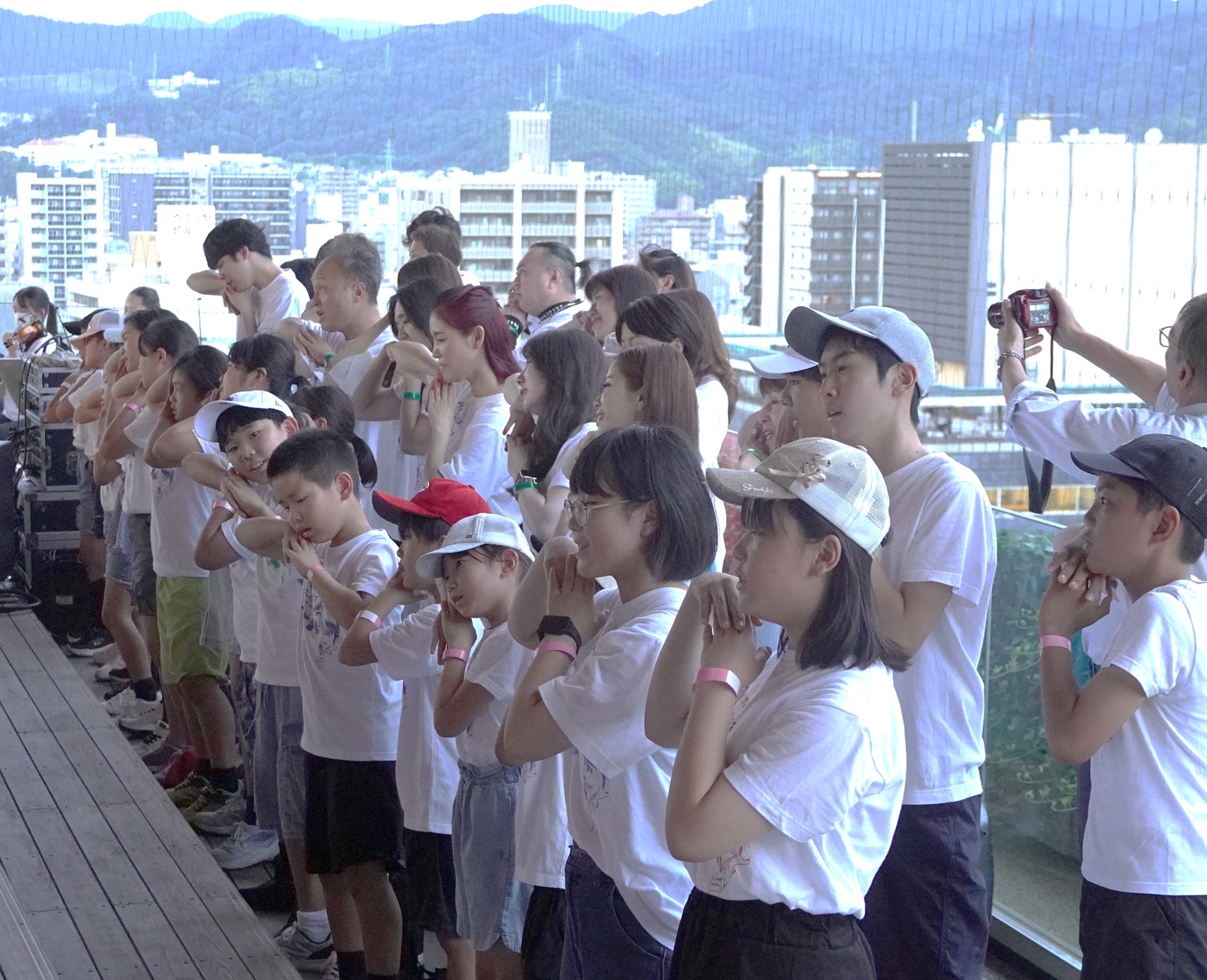 【ホテルグランヴィア大阪】大阪の伝統「浪華本染め」の手ぬぐいで夏を涼やかに演出