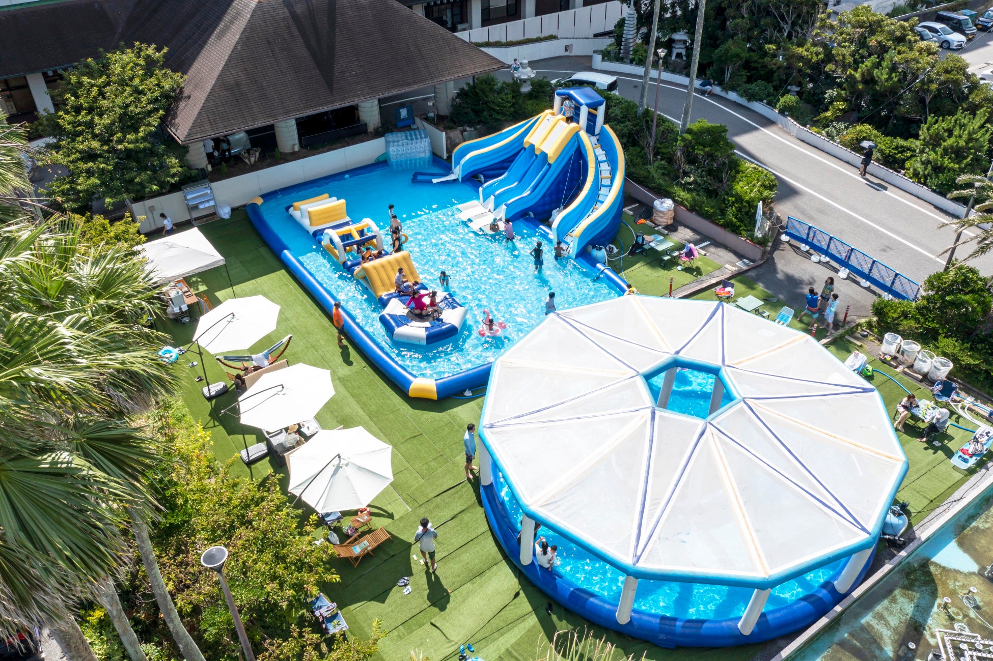 休暇村近江八幡、ホテル目の前の湖水浴場「宮ヶ浜水泳場」が７月１8日にオープン　～波打ち際まで芝生で快適　水質「ＡＡ」の湖水浴場～