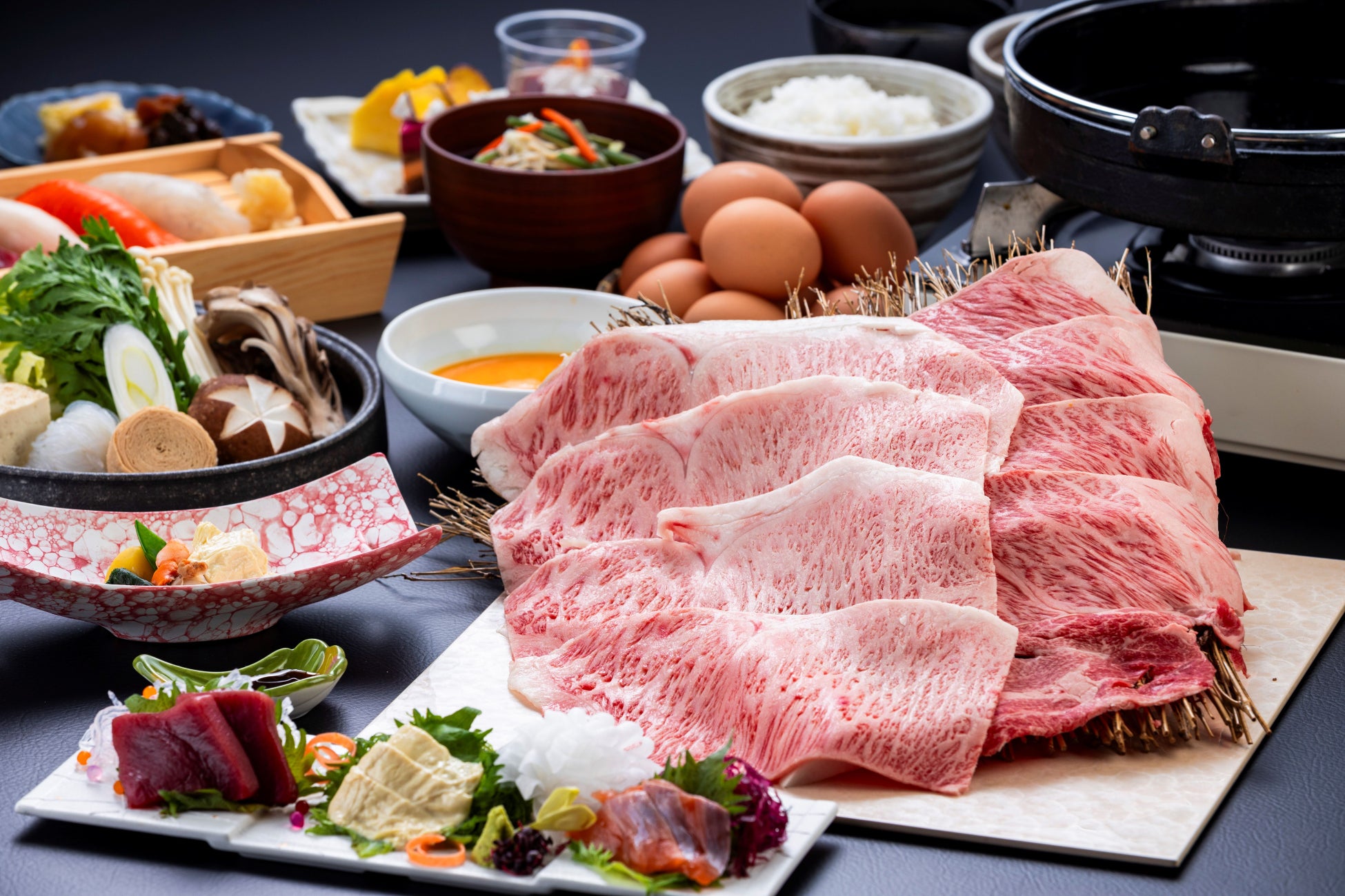 5園国コラボ対決! 伊豆vs長崎vs埼玉vs那須vs石川 『第11回 カピバラのスイカ早食い競争』 開催