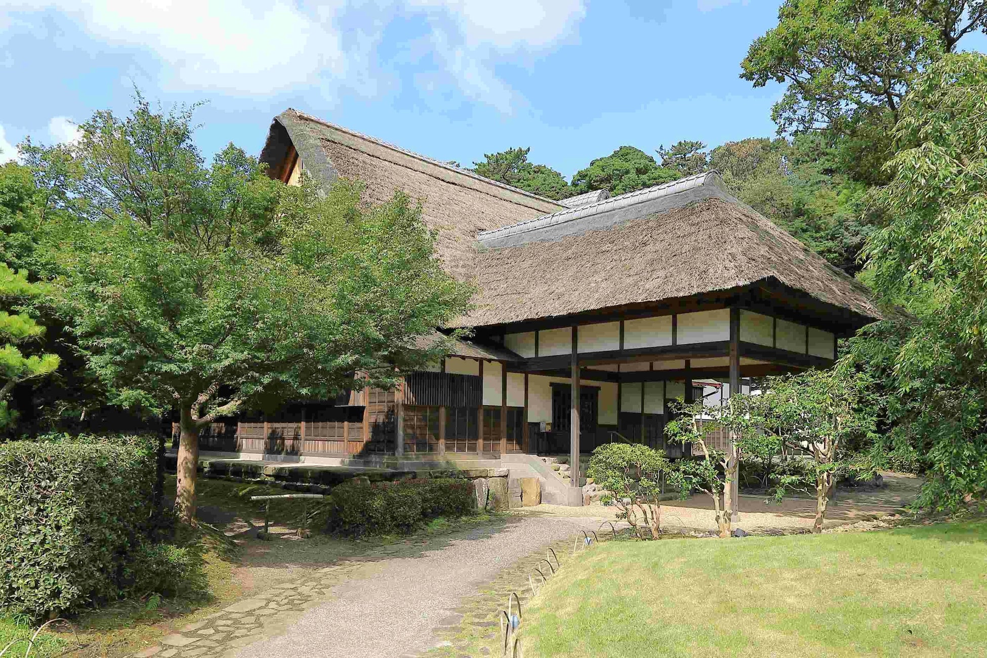 【丸亀城】城泊の文化体験をもっと身近に 国登録有形文化財「延寿閣別館」を1日1組限定で貸切提供