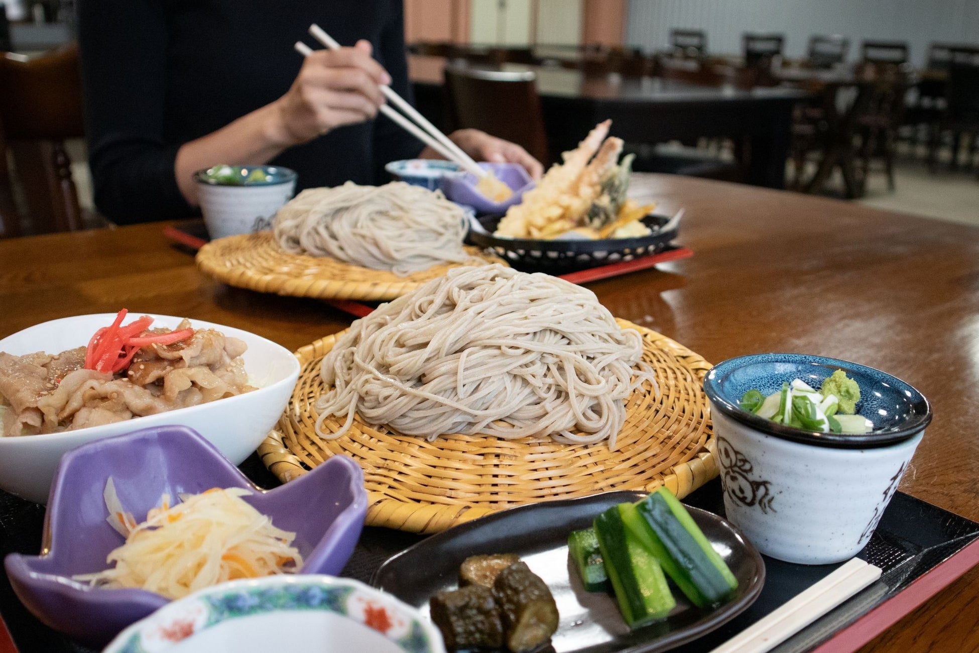 【信州・飯山】紅葉のグルメドライブ！北竜湖と信州そば・秋の味覚満喫旅