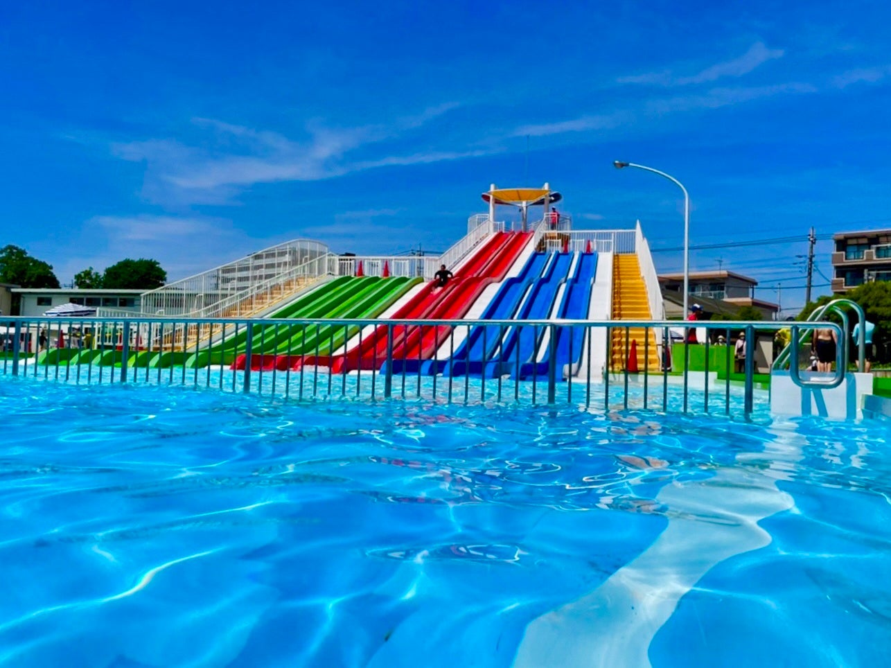 小学生は今年から無料に！所沢市北野公園市民プールで、夏休みの思い出づくりを
