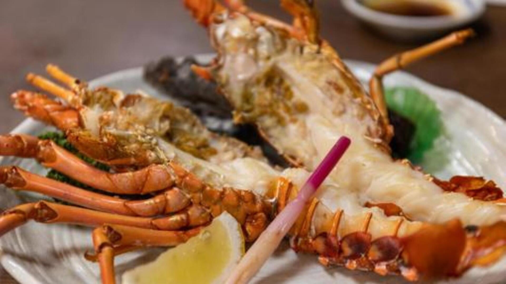 【1日2組＆平日限定】香ばしく輝く“伊勢海老の黄金焼”を堪能！食事処「桜房」で贅沢なひとときを過ごす『桜房極みプラン』が新登場