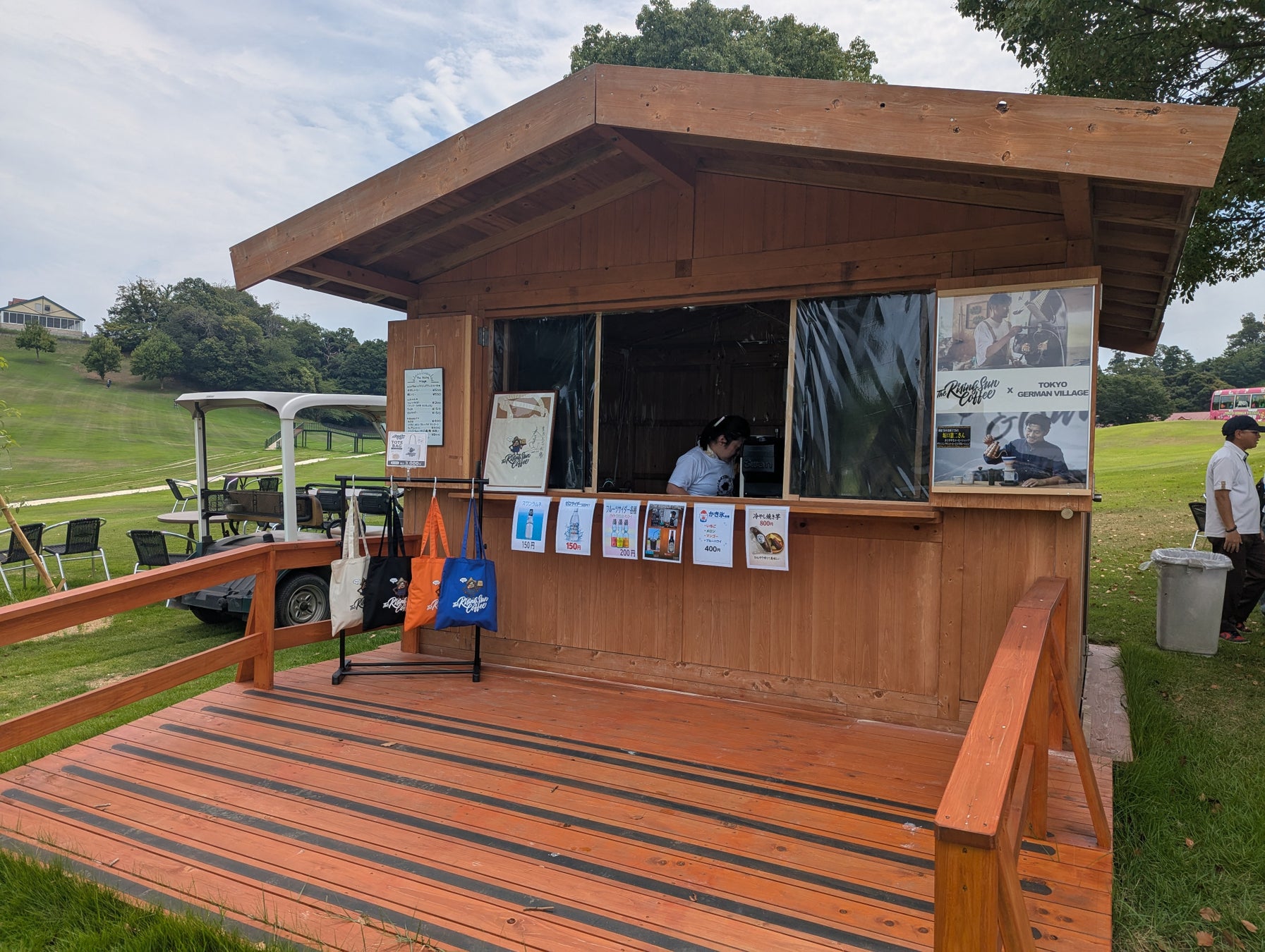 【オリエンタルホテル福岡 博多ステーション】宮崎県×オリエンタルホテル福岡博多ステーション「南国宮崎の恵み ビアガーデンフェア」~へべすが彩る、宮崎の美味しい夏。そして“宮崎犬”とのふれあいも~
